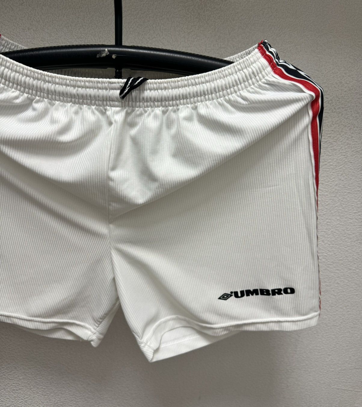Umbro Manchester United Umbro Sharp vintage shorts 32-34 sz 1994 Size US 34 / EU 50 - 6 Thumbnail