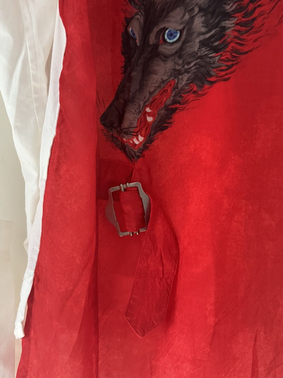 Yohji Yamamoto AW2009 Yohji Yamamoto Cerberus Wolf Red Silk Runway ButtonUp Size US L / EU 52-54 / 3 - 5 Thumbnail