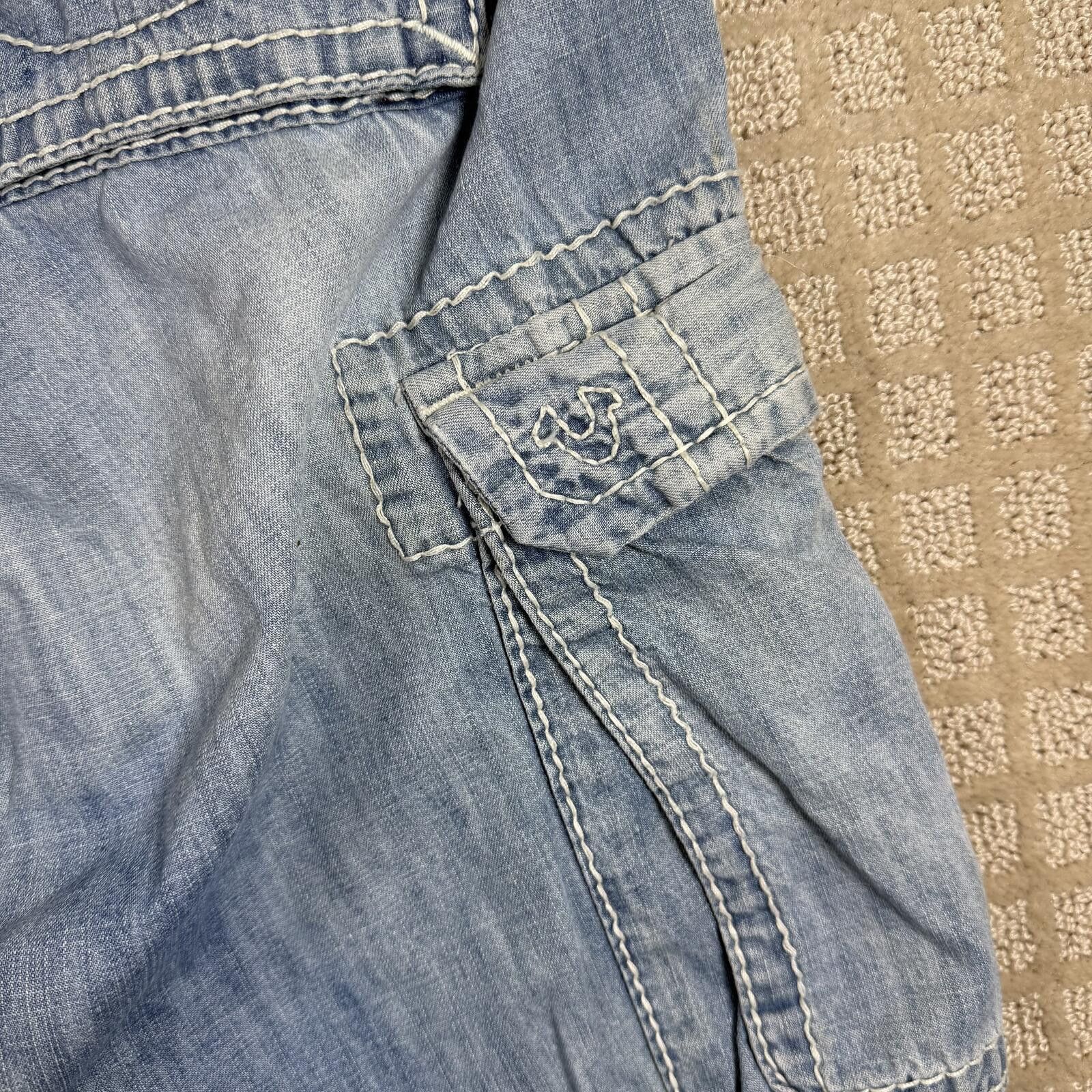 True Religion Y2K True Religion Denim Cargo Shorts Size 31 Size US 31 - 9 Thumbnail