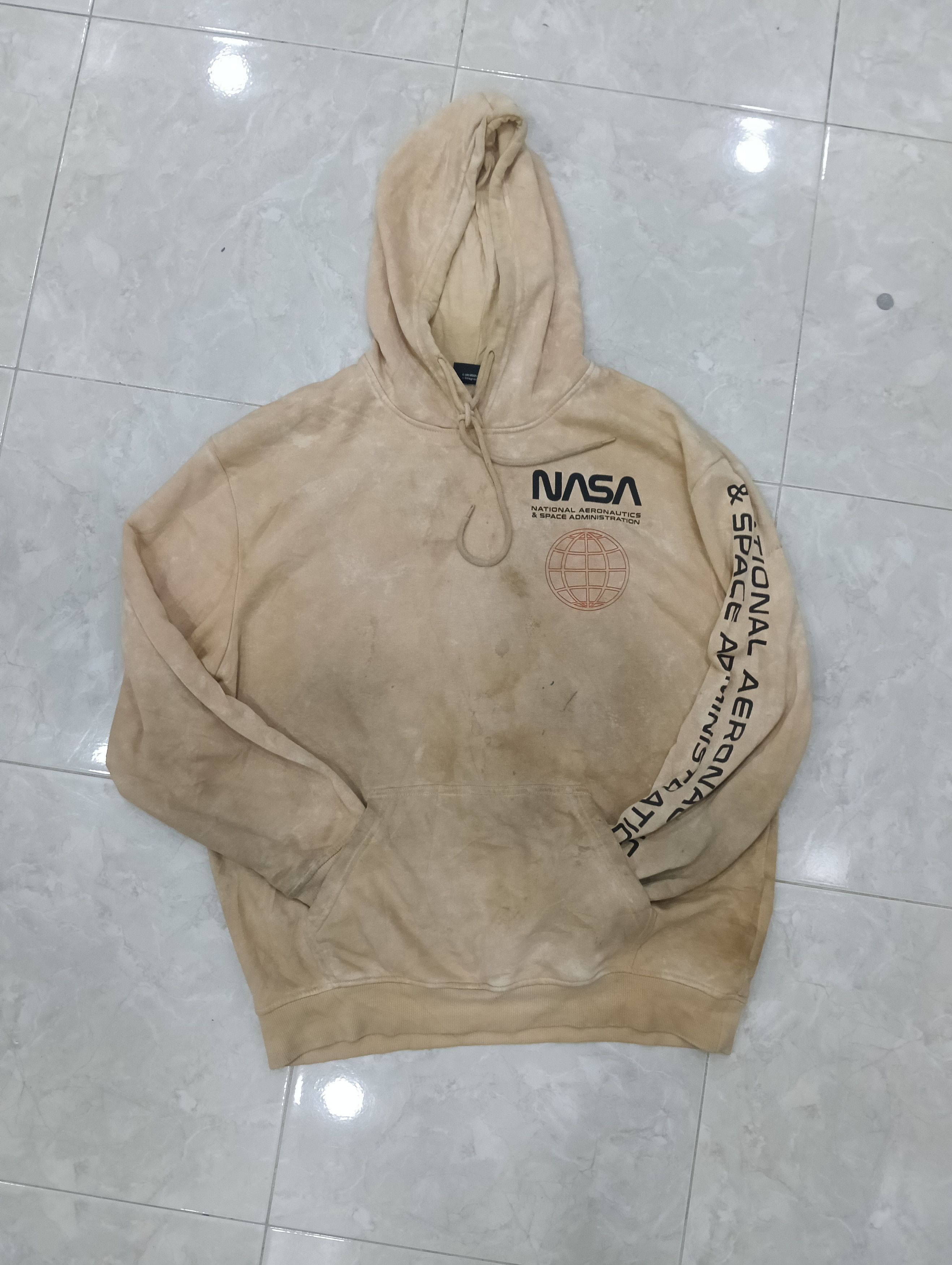 Hypebeast Hyper Space Japanese Brand,NASA. Size US L / EU 52-54 / 3 - 6 Thumbnail