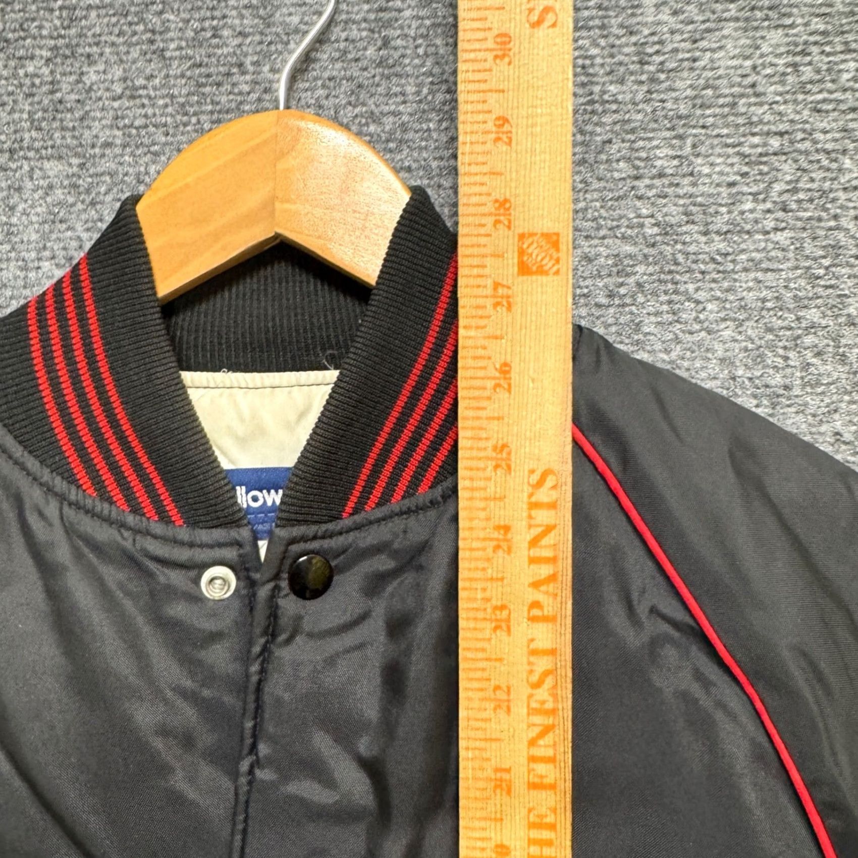 Holloway VTG Coca-Cola's Jacket Bomber Black XL Men’s USA Made Snap Up Varsity Holloway Huffe? Size US XL / EU 56 / 4 - 4 Thumbnail