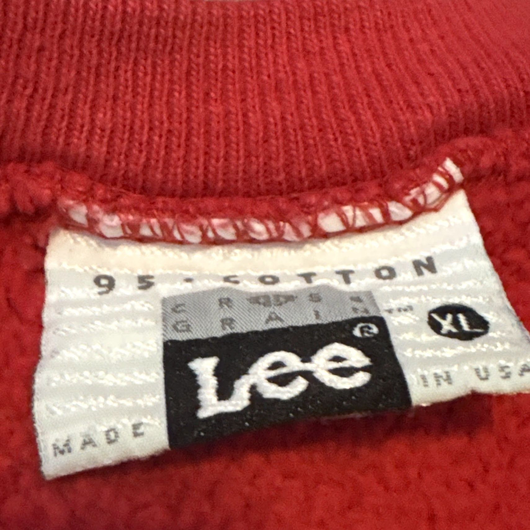 Lee VTG 1993 Chi Omega Sorority University Cincinnati Crewneck Sweatshirt XL Red Pullover Unisex Adults Sweatshirt Size XL / US 12-14 / IT 48-50 - 5 Thumbnail