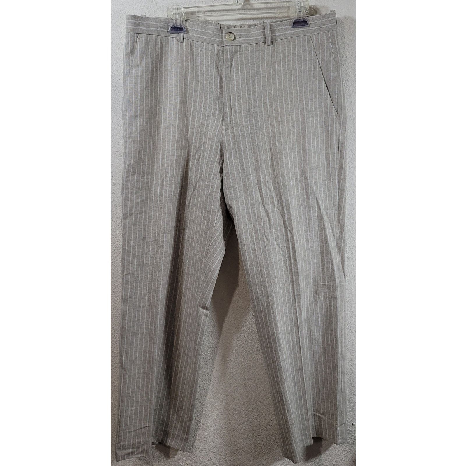 Other Perry Ellis Women's Tan White Pinstriped Dress Pants 34/30 Size 36" / US 14 / IT 50 - 1 Thumbnail