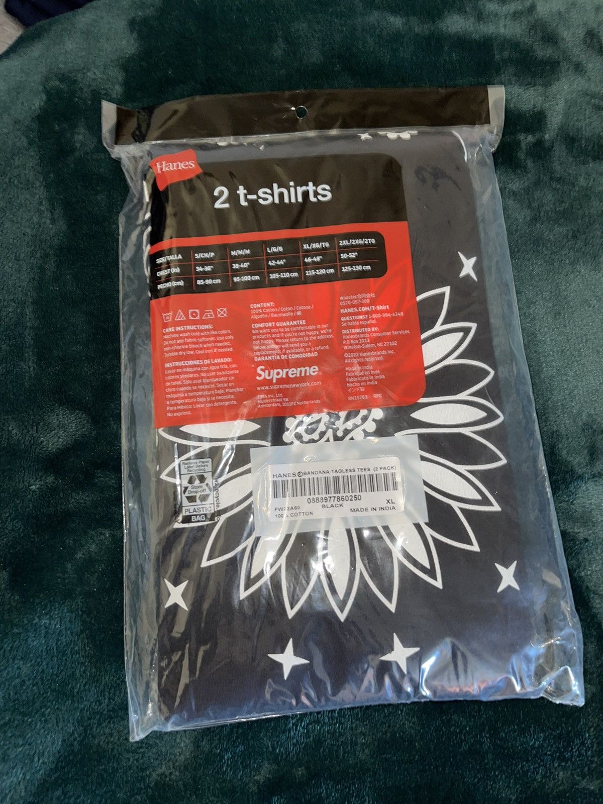 Supreme Supreme/Hanes Tagless T-Shirts Size US XL / EU 56 / 4 - 2 Thumbnail