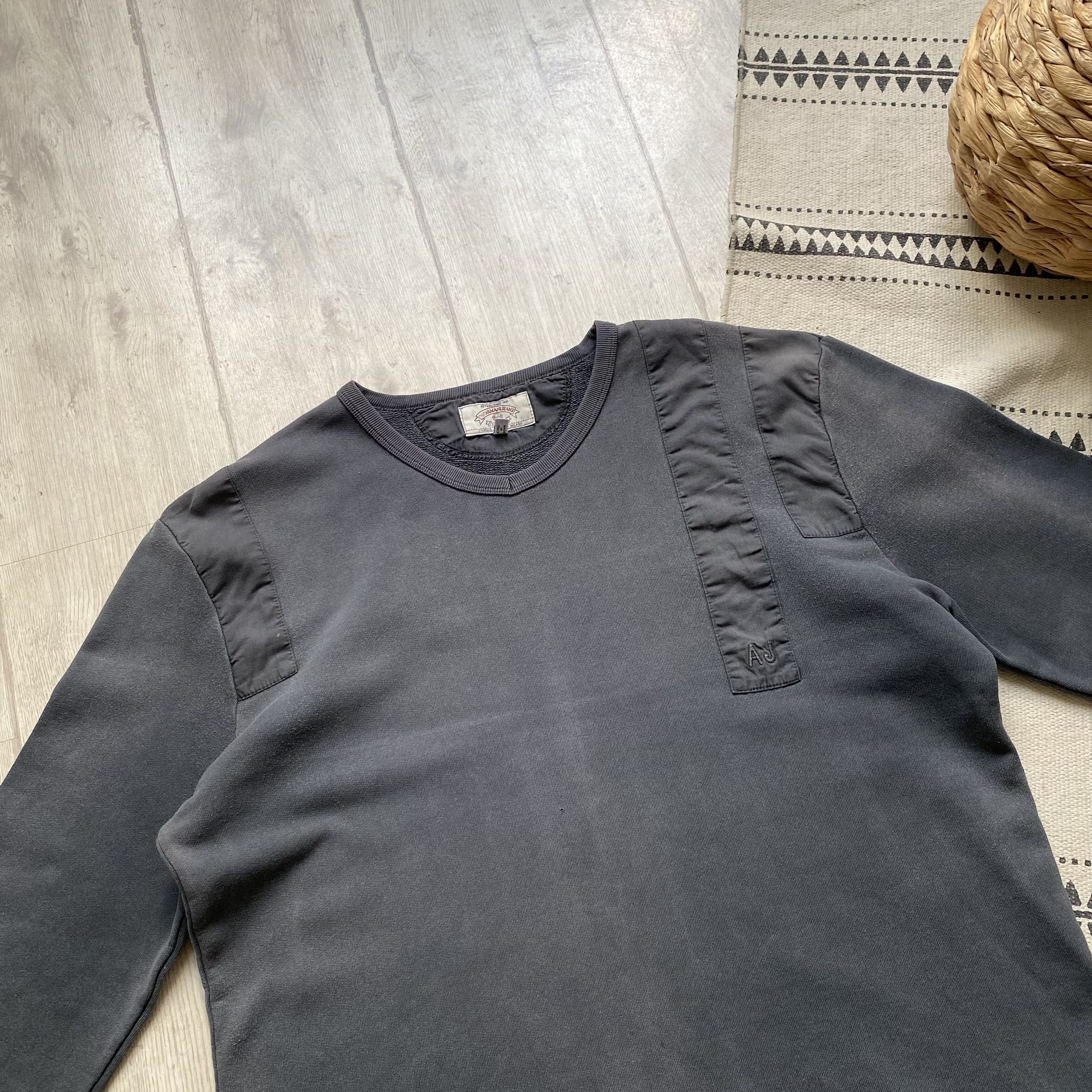 Armani Vintage 90s Armani Sweatshirt Faded Sweater V-neck pullover Size US L / EU 52-54 / 3 - 7 Thumbnail