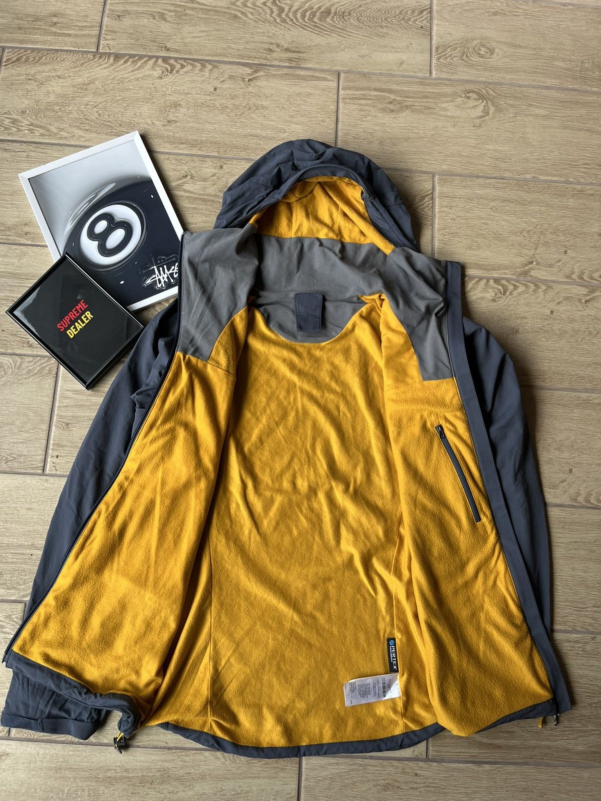 Rab × Vintage Vintage Rab Outdoor Life Size US L / EU 52-54 / 3 - 4 Thumbnail