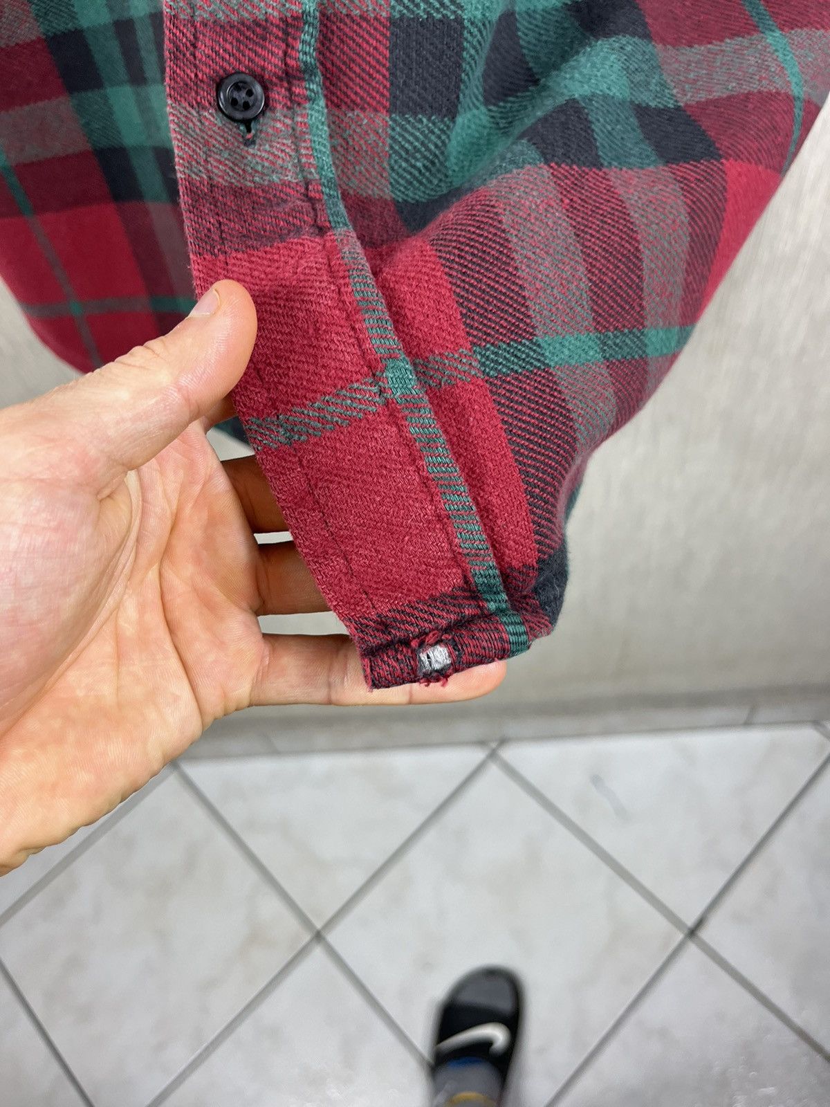 Flannel × Levi's × Vintage Vintage Levi’s plaid flannel shirt checked jacket black tab Size US M / EU 48-50 / 2 - 15 Thumbnail