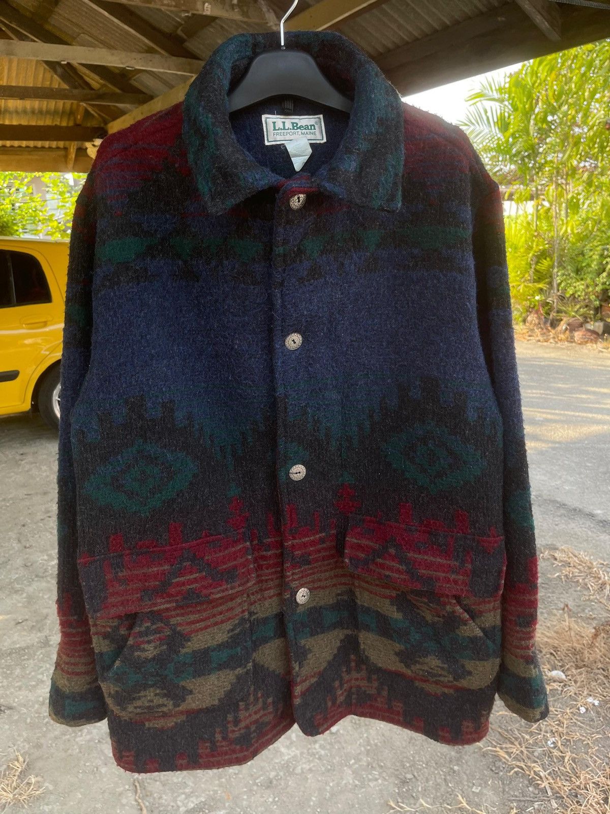 L.L. Bean L.L. Bean Native Pattern Wool Jacket USA Made Size L Size US L / EU 52-54 / 3 - 3 Thumbnail