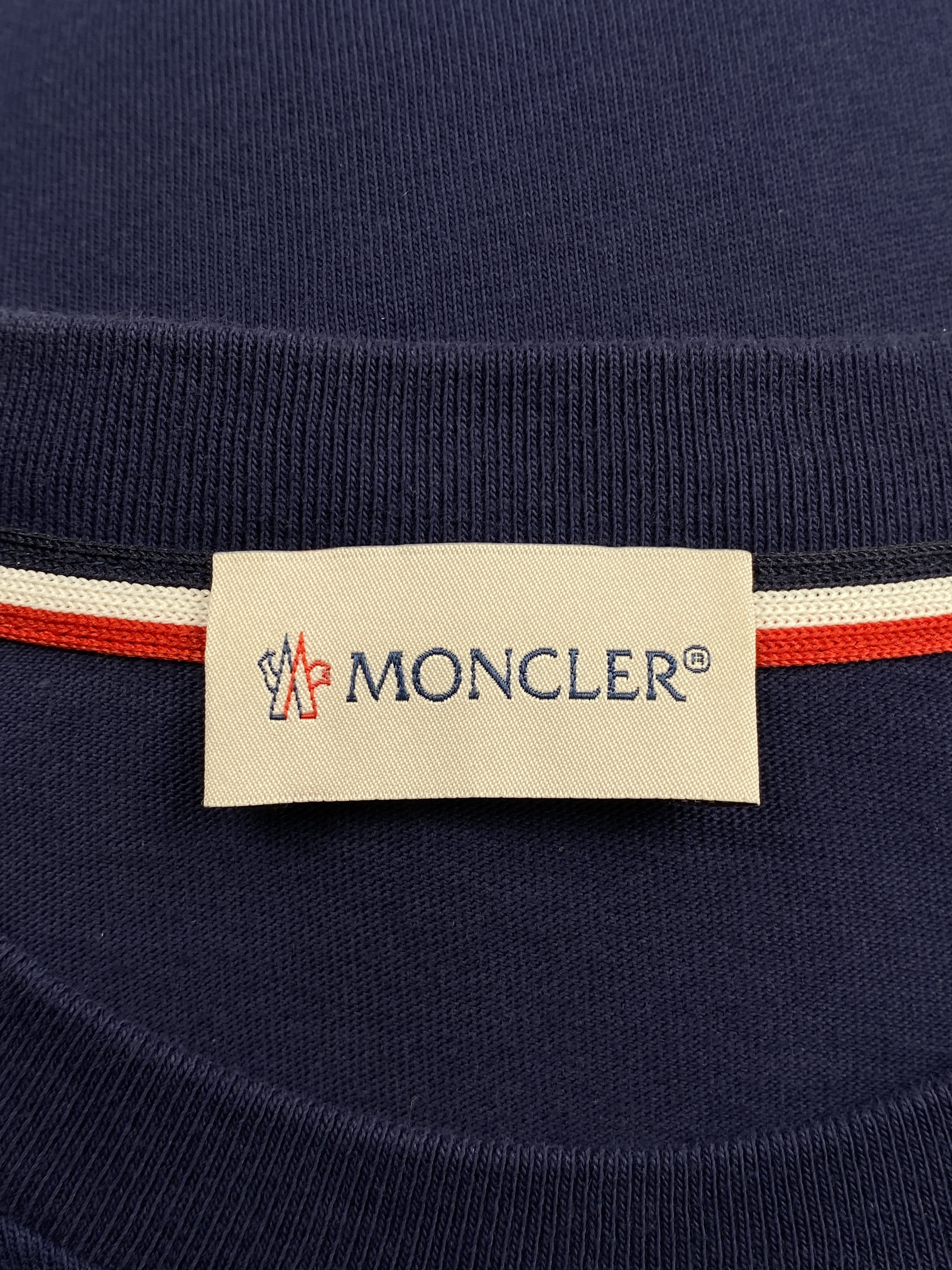 Moncler Cartoon Patch Comic Strip Long Sleeves T-Shirt Size M / US 6-8 / IT 42-44 - 11 Thumbnail