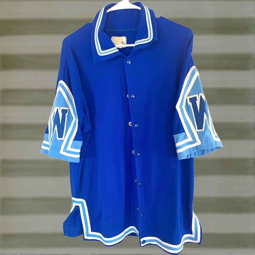 Wilson VINTAGE Wilson Basketball Warmup Button Down Shirt LARGE Blue Mens T-Shirt 70s 90s 70s era Modern Decade Retro Sports History Shirt Size US L / EU 52-54 / 3 - 1 Thumbnail
