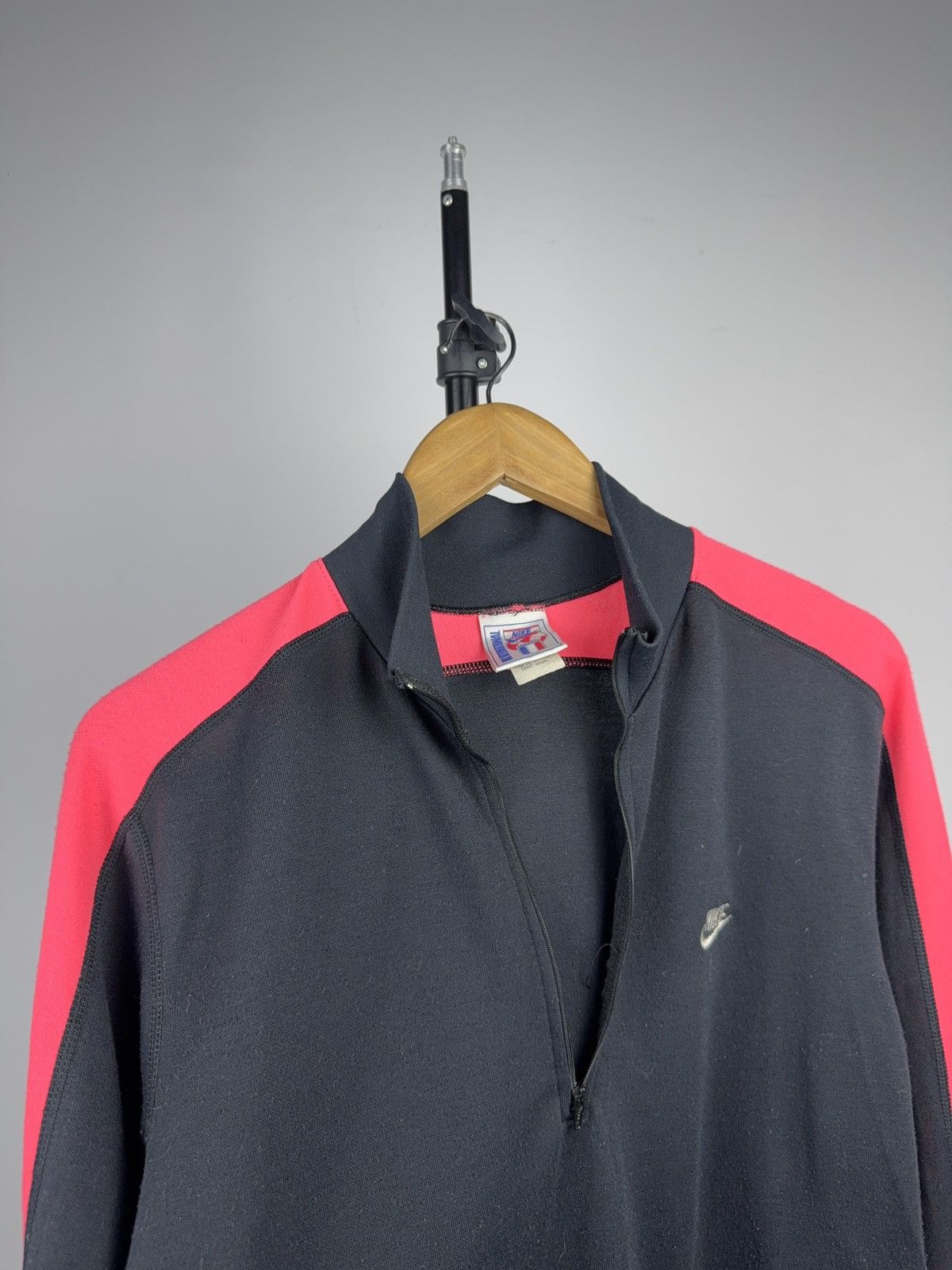 Nike 90s Vintage Nike Track Quarter Zip Reflective Pullover Y2K Size L / US 10 / IT 46 - 2 Thumbnail