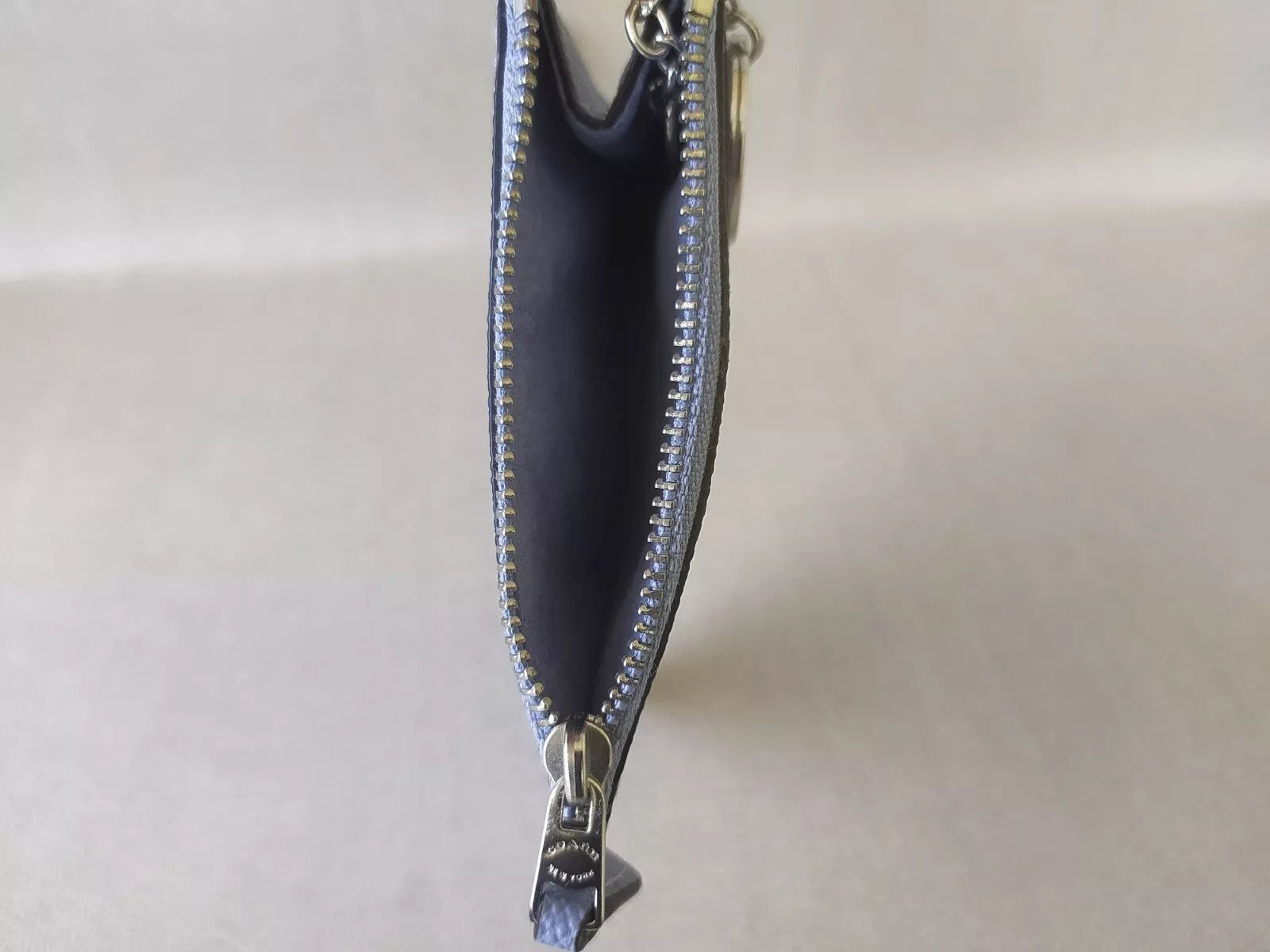 Coach Coach Mini Skinny ID zip CardCase cross grain leather T 9141 Size ONE SIZE - 10 Thumbnail