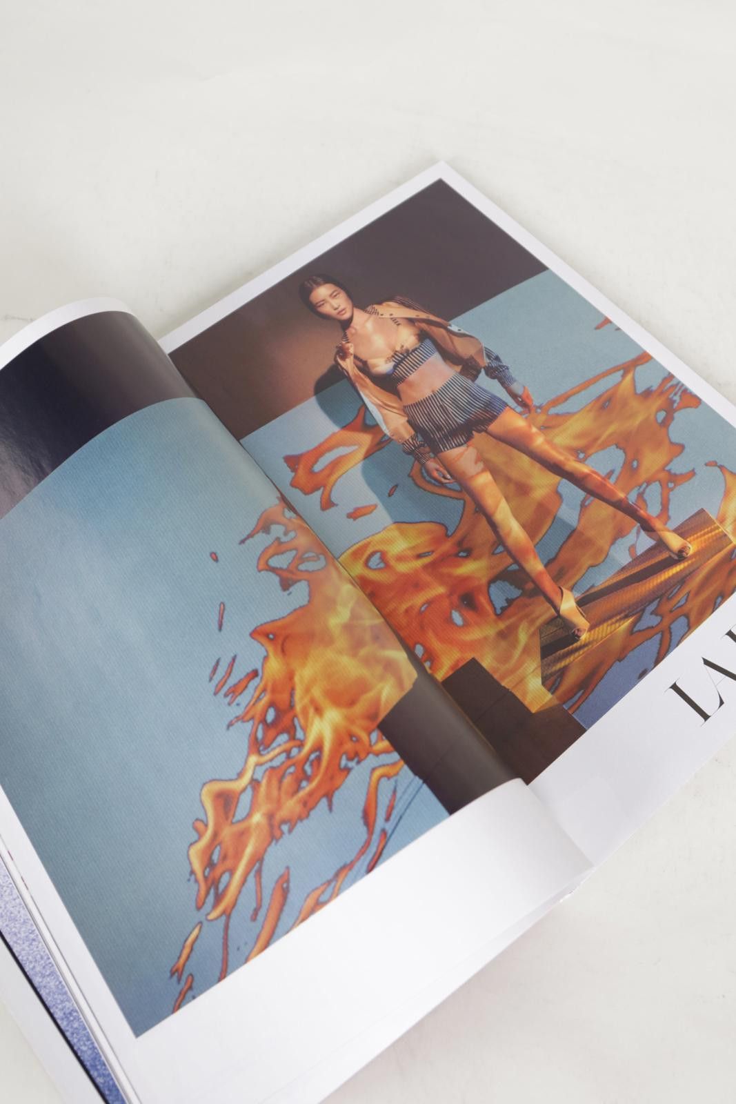 Vogue 2017' Vogue May Katy Perry Magazine Size ONE SIZE - 4 Thumbnail