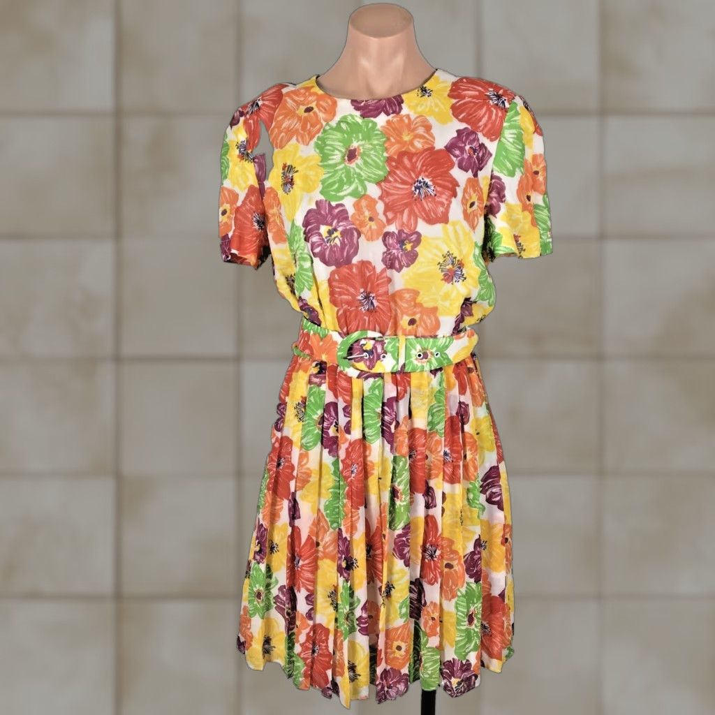 VTG Gillian 80s Gigi floral print belted fit flare pleated dress 10 Women's Multi-Color Empire Waist Summer Day Dress Vest 1980s Women