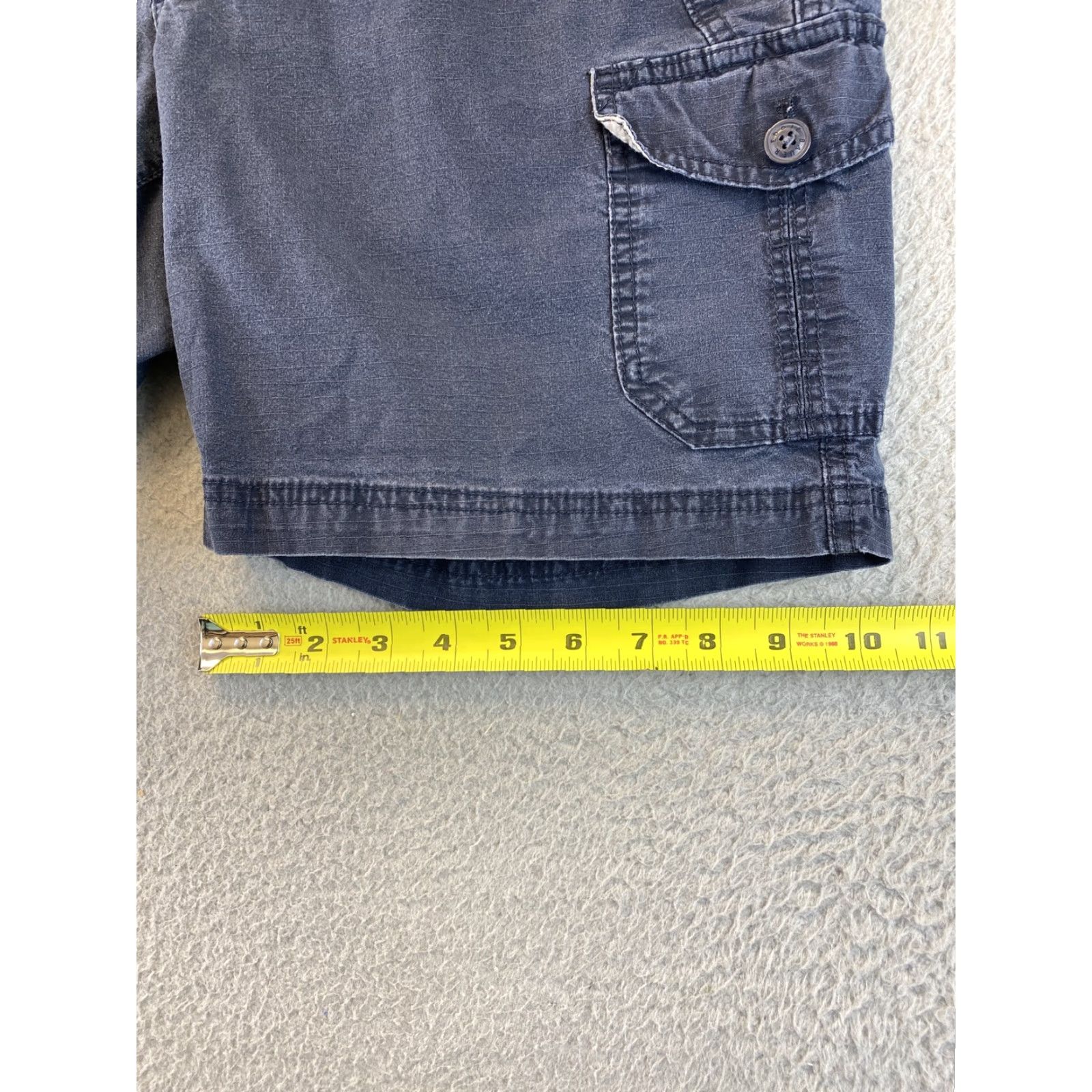 Eddie Bauer VINTAGE? No — Eddie Bauer Grey Shorts Women Chino Regular, Size P12, Gray, 5-Pocket, Knit/Cotton, Casual Activewear, Hiking, Golf, Summer, Womens Size 34" / US 12 / IT 48 - 7 Thumbnail