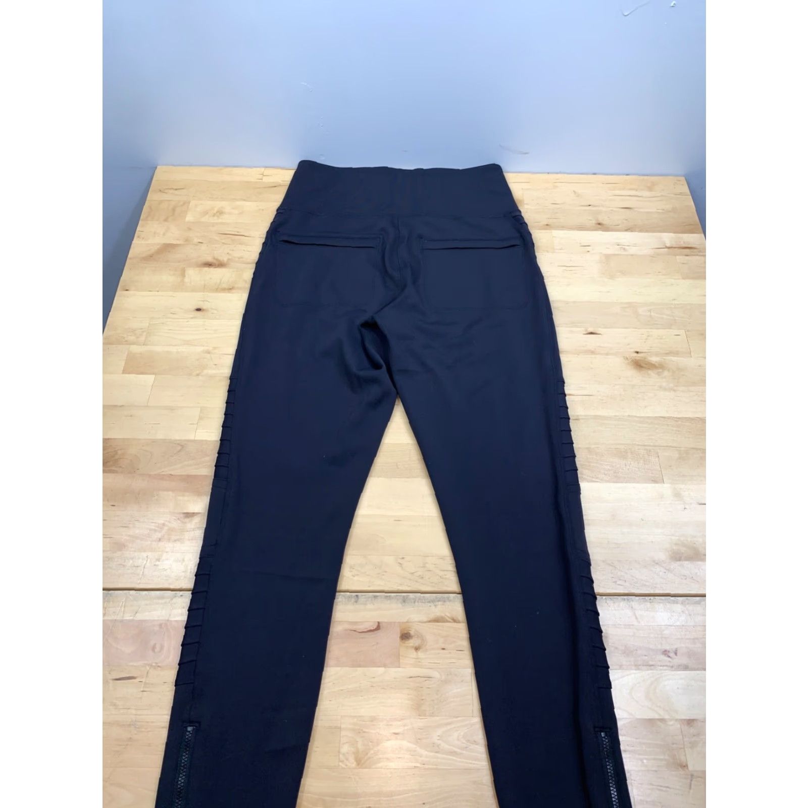 Athleta Athleta Leggings Womens S Black Ankle Zipper Delaney Moto Tight Casual 8350 Size 28" / US 6 / IT 42 - 7 Thumbnail