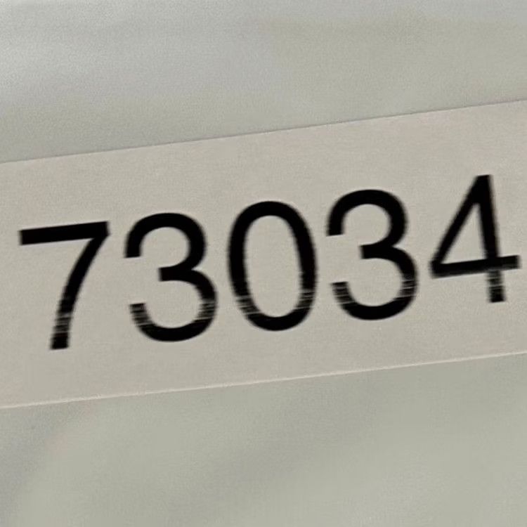 Vintage VINTAGE T.M. Lewin Shirtmakers Dress Shirt Mens 16.5-33 Blue White Stripe Button Up Plaid Cotton Spandex Long Sleeve Blue Mens Shirt Size 46R - 8 Thumbnail