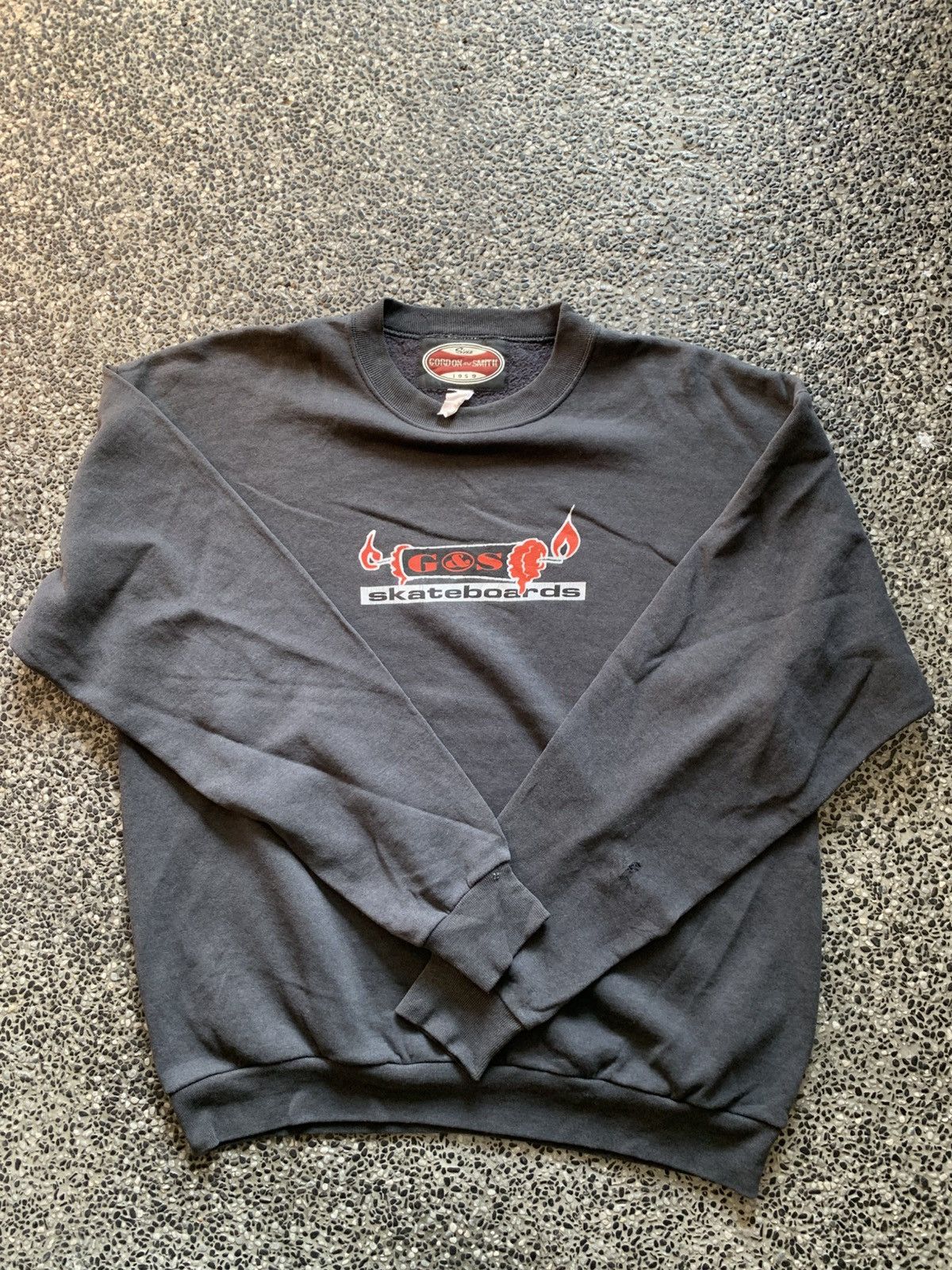 Vintage Vintage 90s G&S Gordon And Smith Skateboards Sweatshirt Size US L / EU 52-54 / 3 - 11 Thumbnail