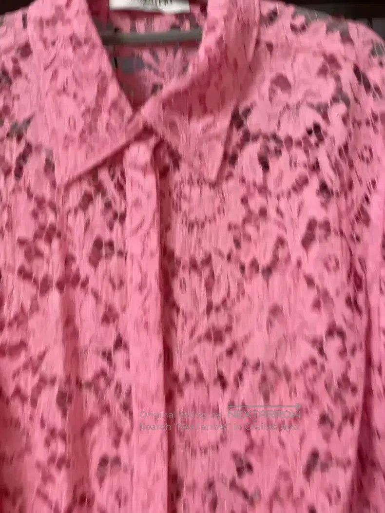 Valentino Valentino Pink lace shirt Size L / US 10 / IT 46 - 1 Thumbnail