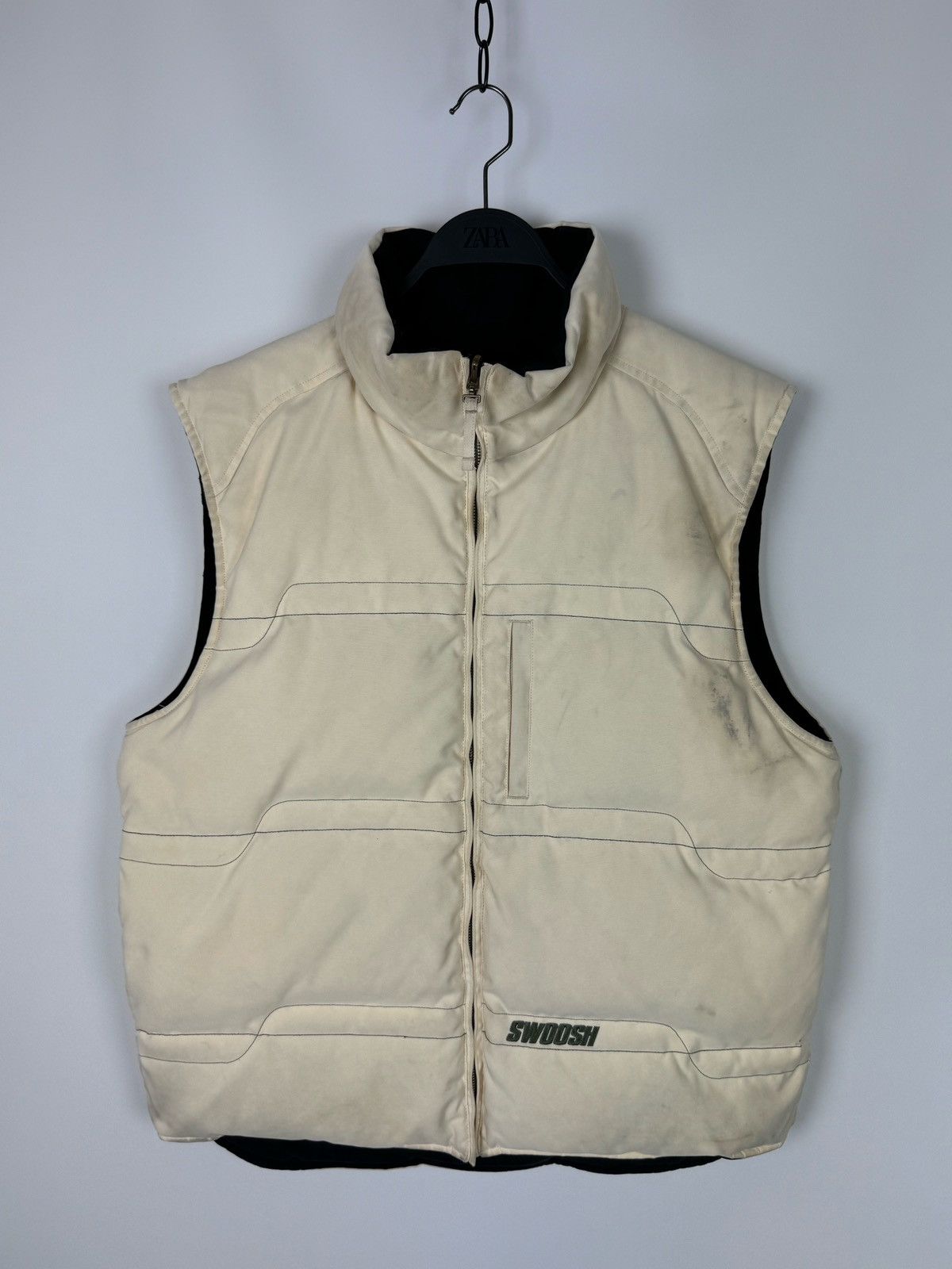 Vintage Y2K Vintage Nike Swoosh Reversible Down Vest Size US L / EU 52-54 / 3 - 14 Thumbnail