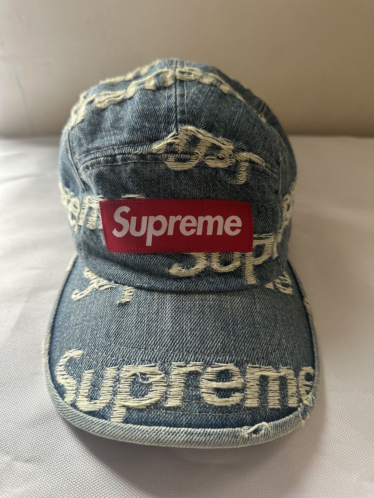 Supreme Supreme Frayed Logos Denim Camp Cap ‘Blue’ SS21 Size ONE SIZE - 2 Thumbnail