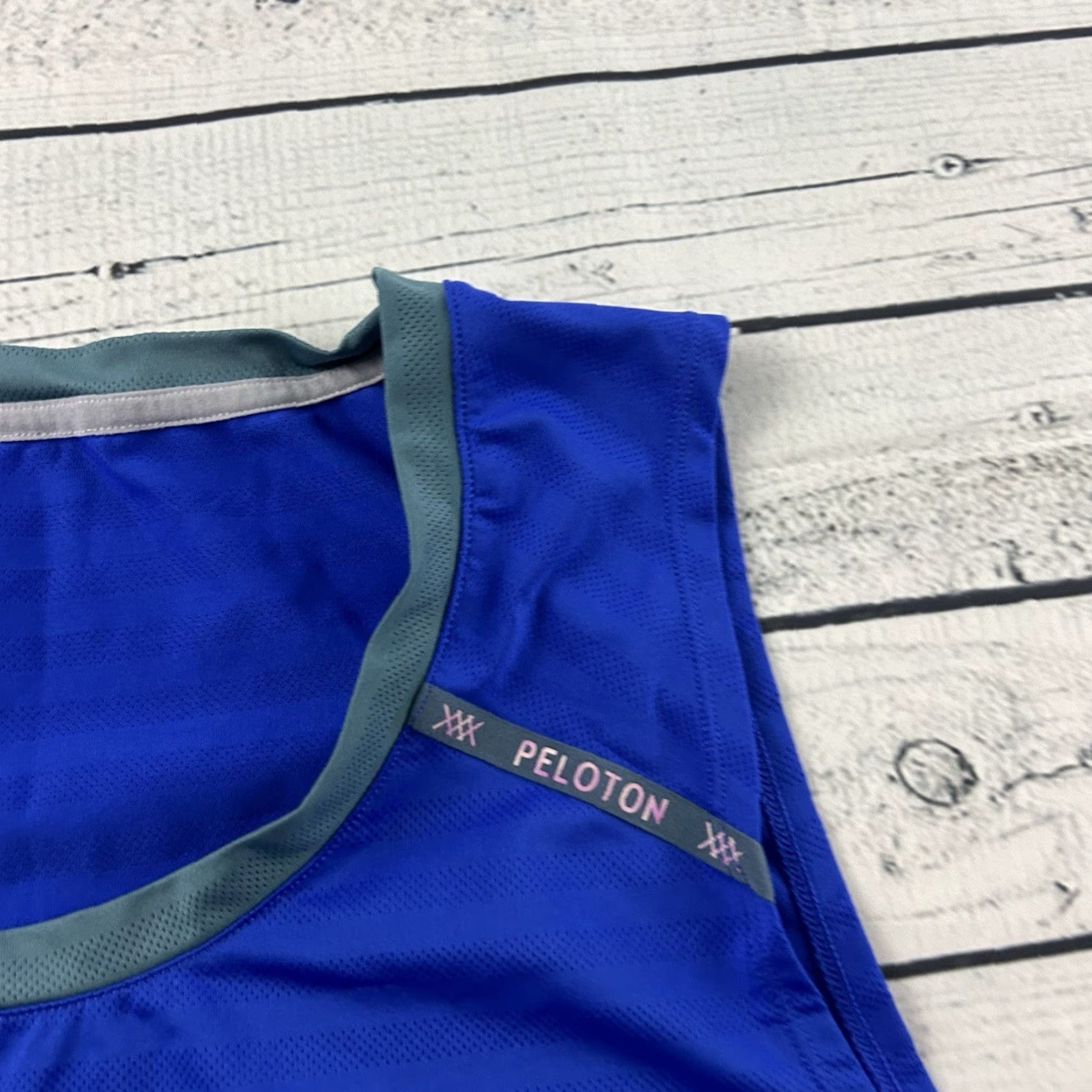 Rhone Rhone Peloton Sleeveless Athletic Shirt Men's XL Blue Tank Athletic Shirt XL Blue Mens Rhone Peloton Sleeveless Shirt Size US XL / EU 56 / 4 - 4 Thumbnail