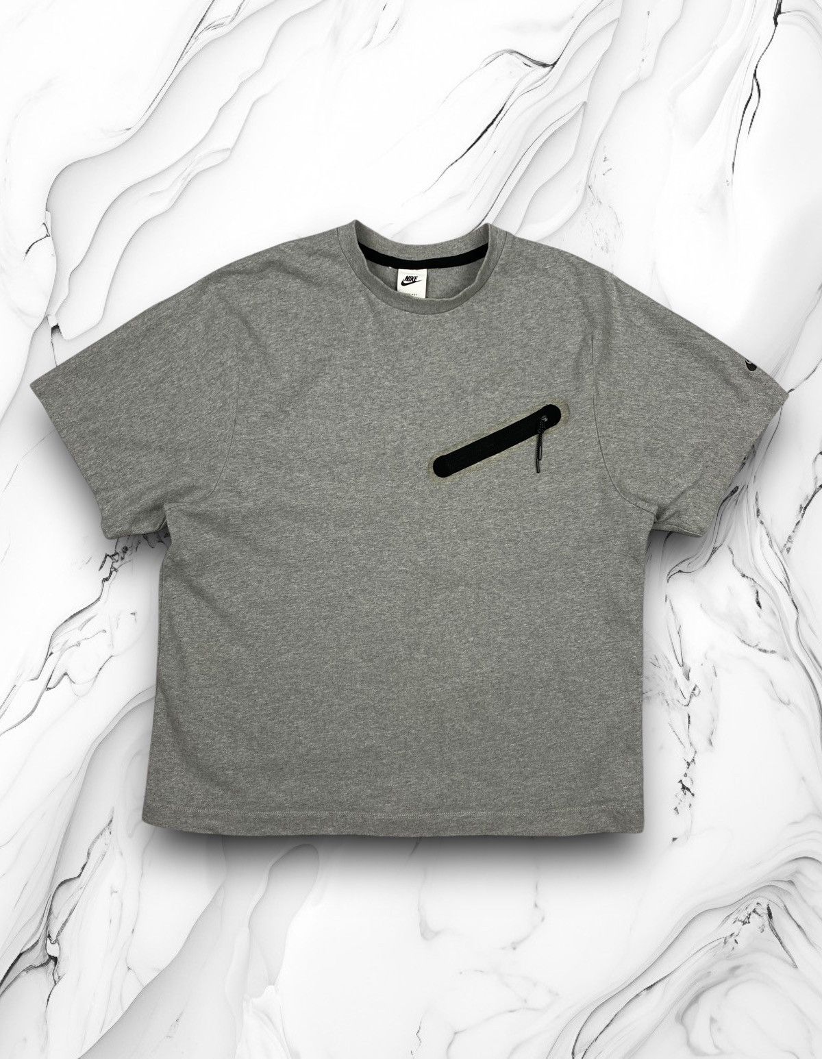 Nike Nike Tech Fleece Essentials Dri Fit Gray Drill T Shirt Size US M / EU 48-50 / 2 - 1 Thumbnail