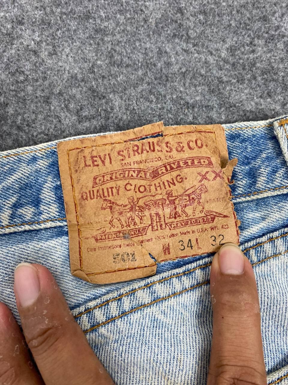 Levi's vintage levis 501 distressed denim Size US 35 - 8 Thumbnail