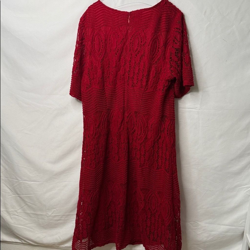 The Unbranded Brand Sharagano red lace half sleeve shift lace dress sz 16W Size XXL / US 16-18 / IT 52-54 - 6 Thumbnail