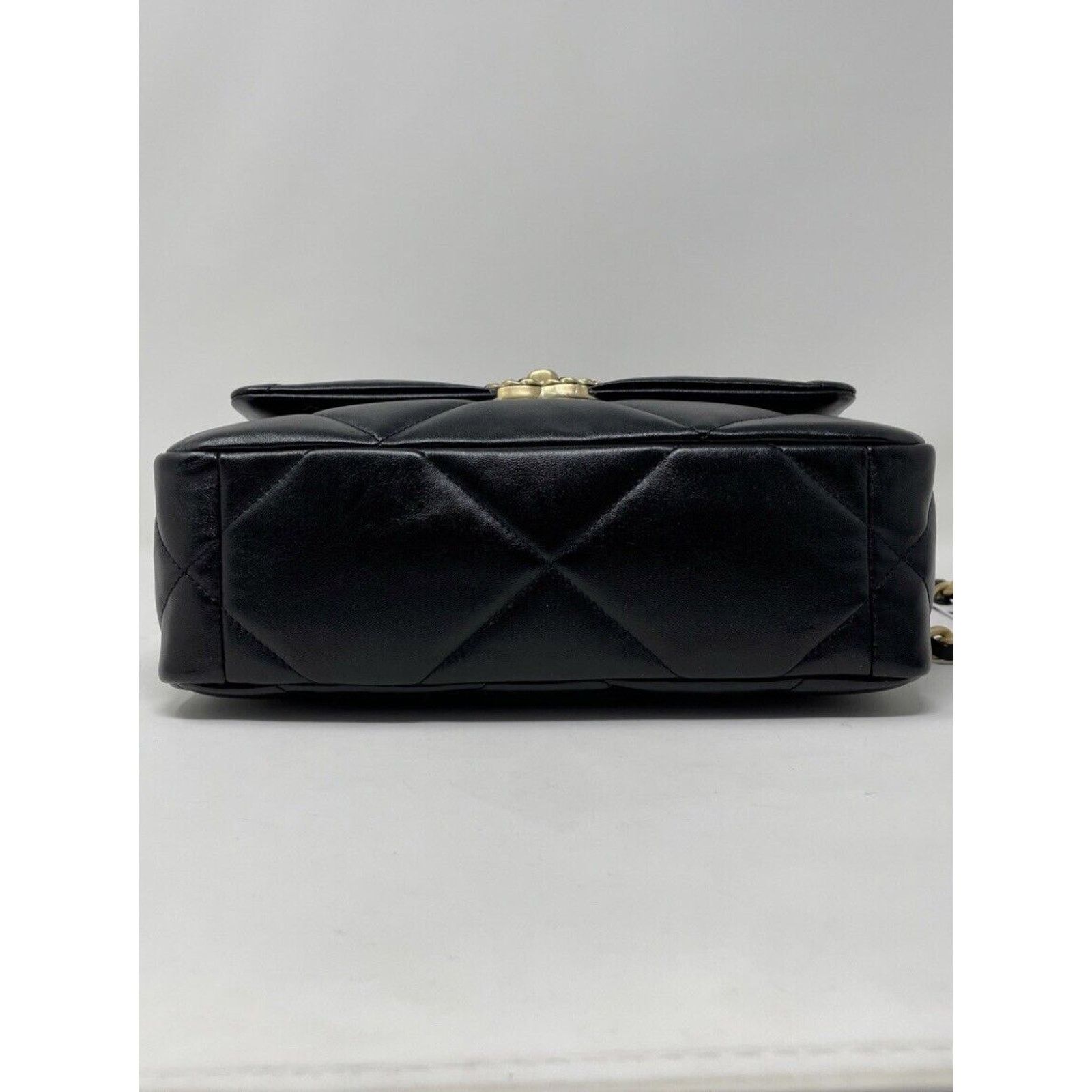 Chanel CHANEL 19 Lambskin Quilted Small Black Flap bag Size ONE SIZE - 10 Thumbnail