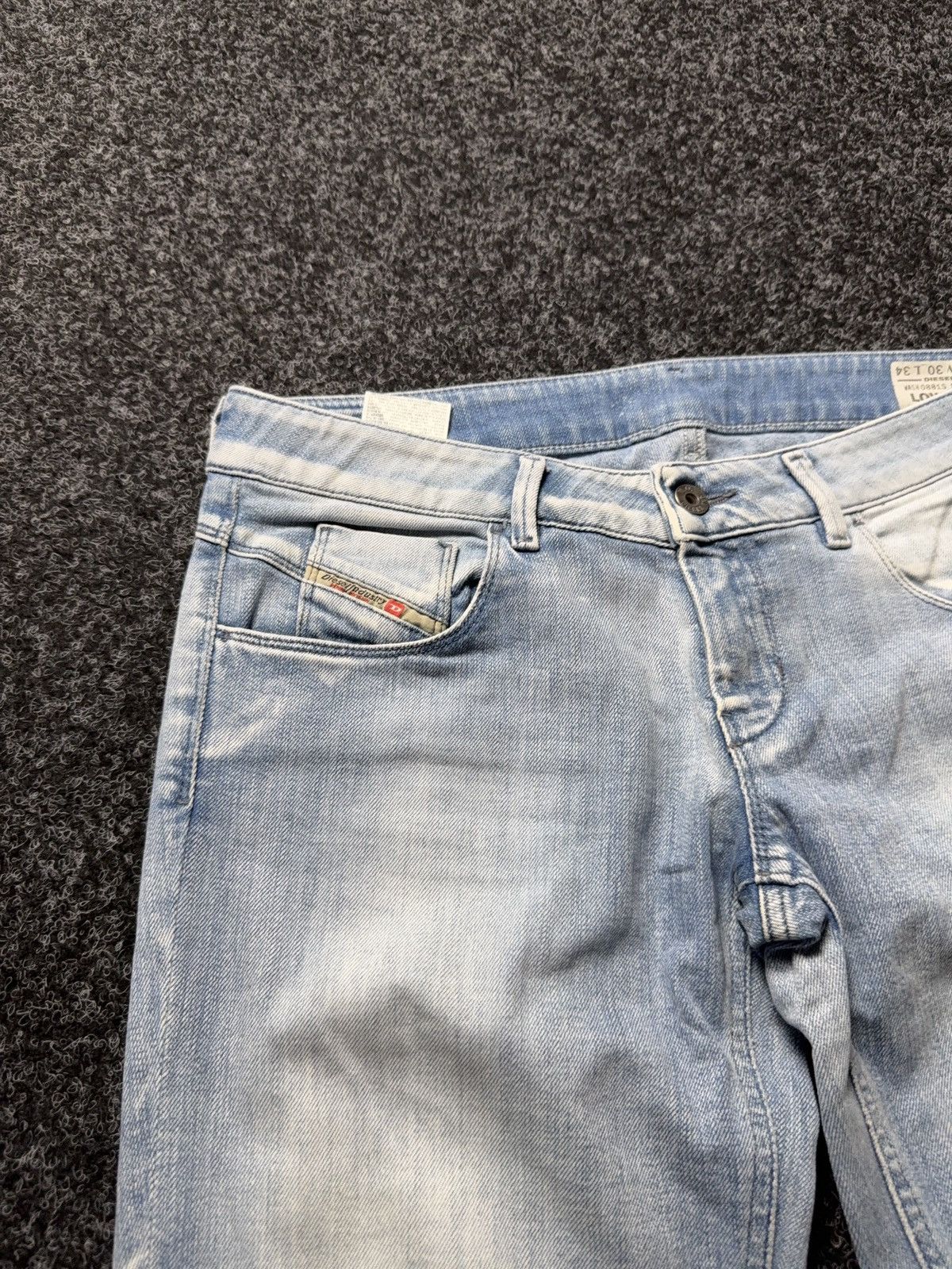 Diesel Luxury 00s Diesel Lowette Y2K Light Wash Slim Straight Jeans Size 30" / US 8 / IT 44 - 6 Thumbnail