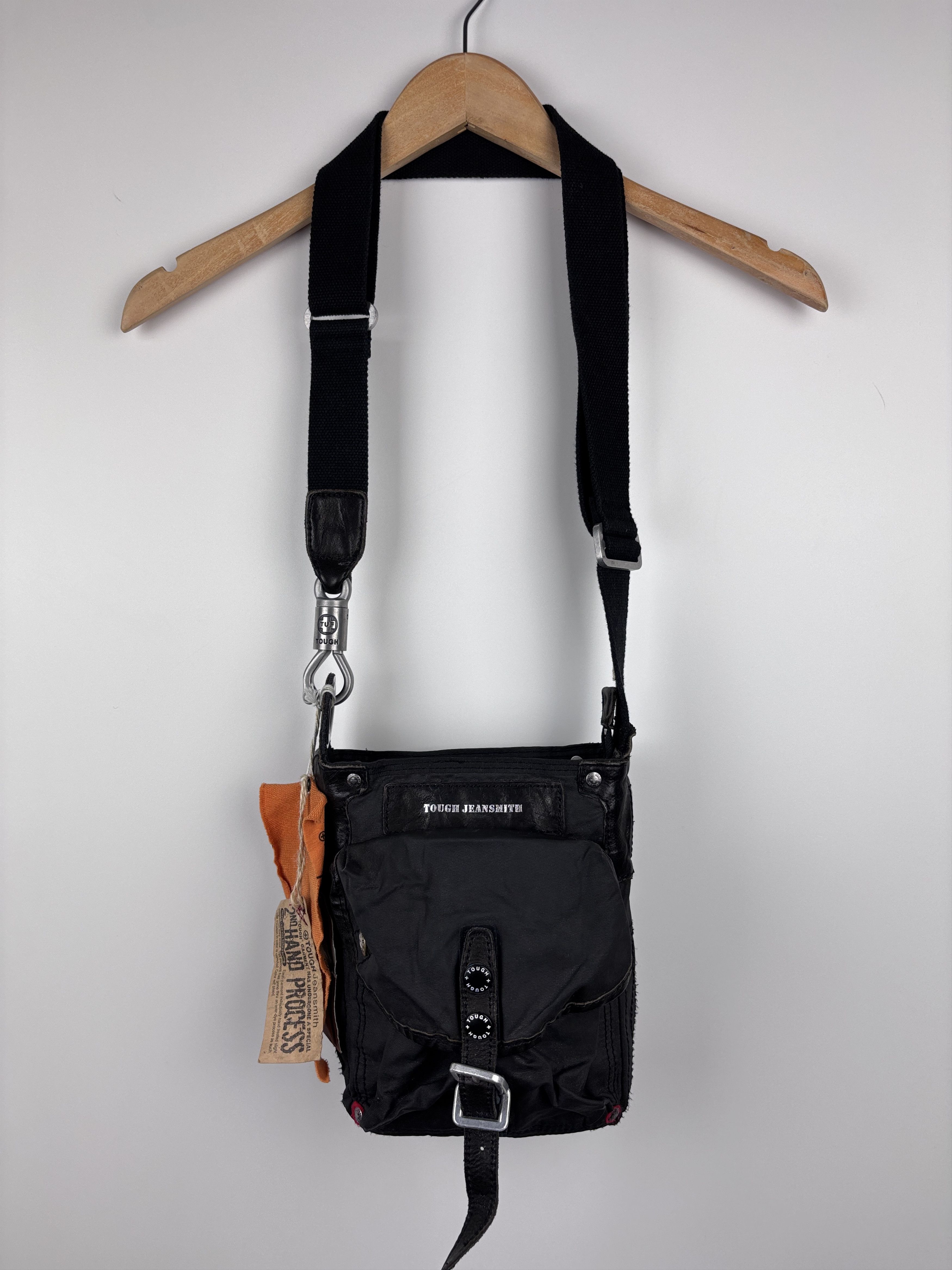 TOUGH JEANSMITH Numerous shoulder bag | Bauhaus HK