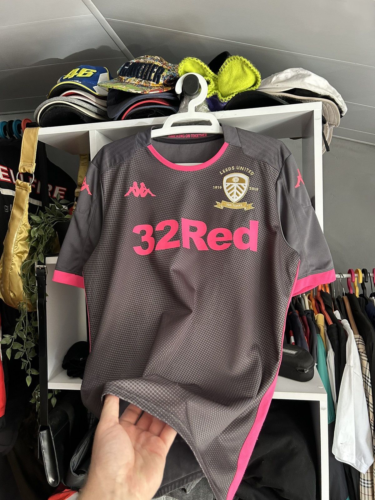 Kappa Leeds United 2019/20 away kappa jersey Size US M / EU 48-50 / 2 - 3 Thumbnail