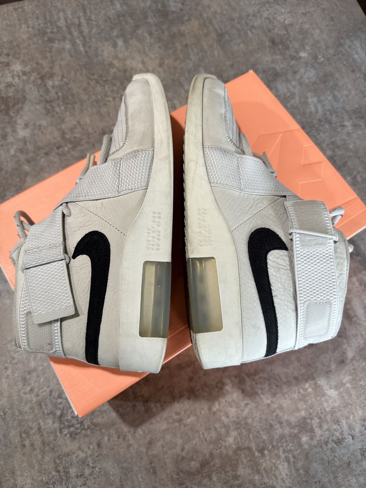Fear of God × Nike Nike Air Fear Of God Raid ‘Light Bone’ size 10.5 with box Size US 10.5 / EU 43-44 - 7 Thumbnail
