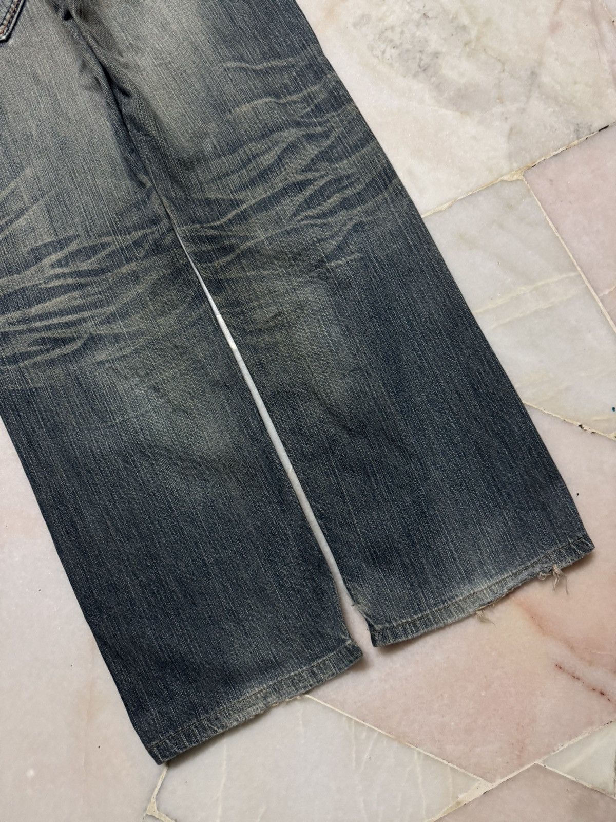 Edwin 💥BAGGY💥INSANE EDWIN EXCLUSIVE VINTAGE REPAIRED MUDWASH JEAN Size US 31 - 18 Thumbnail