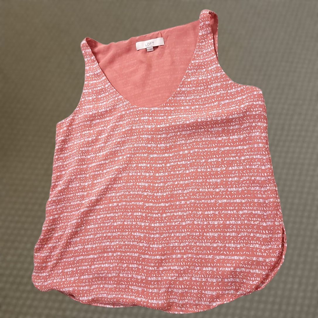Ann Taylor VINTAGE Loft Shirt Womens Small Blush Pink Lined Sleeveless Tank Scoop Neck Size S / US 4 / IT 40 - 1 Thumbnail