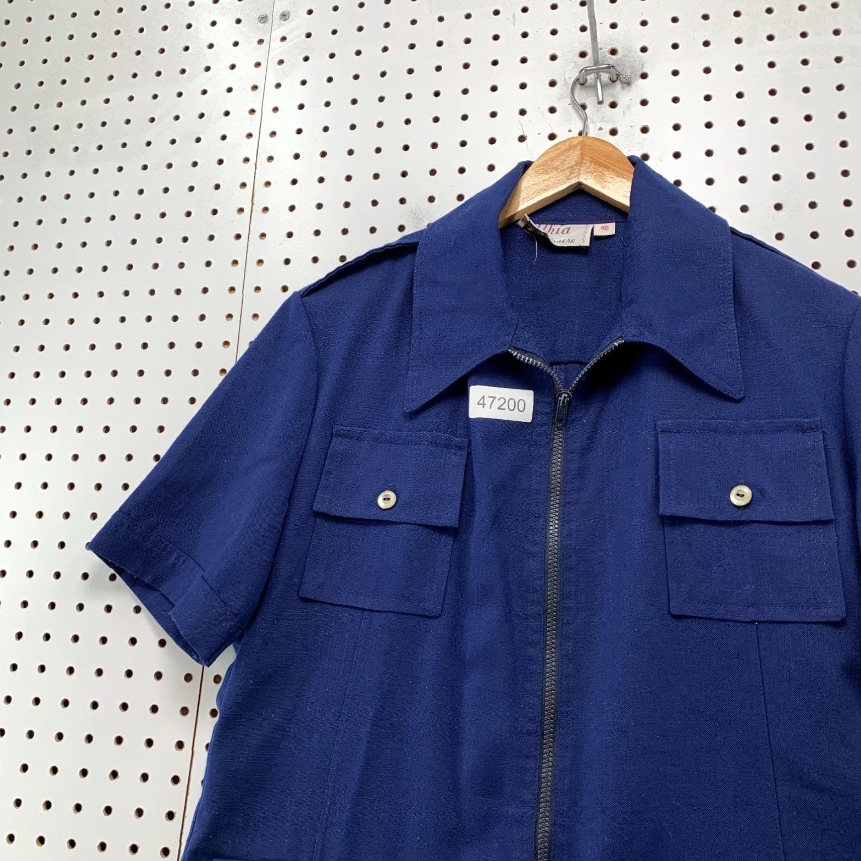 Vintage VINTAGE Ghia Shirt Jacket Mens M Navy Blue Talon Zip 60s 70s Shirt Jacket Ghia Navy Blue Medium 50 Vintage Mens Zip Button-Up 60s 70s Size US M / EU 48-50 / 2 - 7 Thumbnail