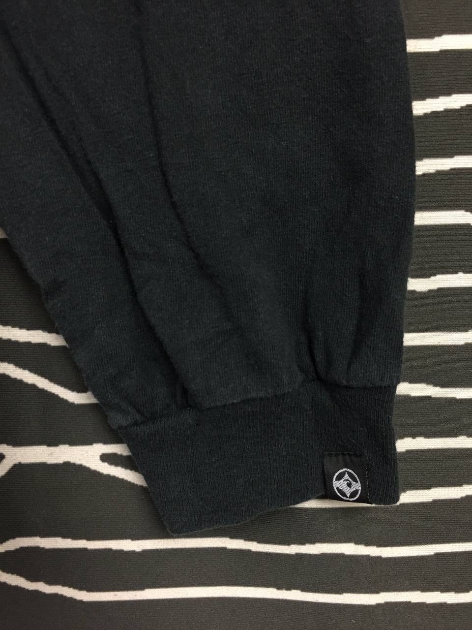 Japanese Brand Vtg Gonzo Surf Chigasaki Japan Surfwear Long Sleeve Tee Size US XL / EU 56 / 4 - 4 Thumbnail