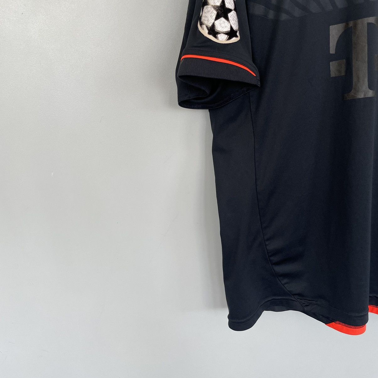 Adidas × Vintage 2012 Bayern Munich Away Jersey Kroos #39 Size US XL / EU 56 / 4 - 5 Thumbnail
