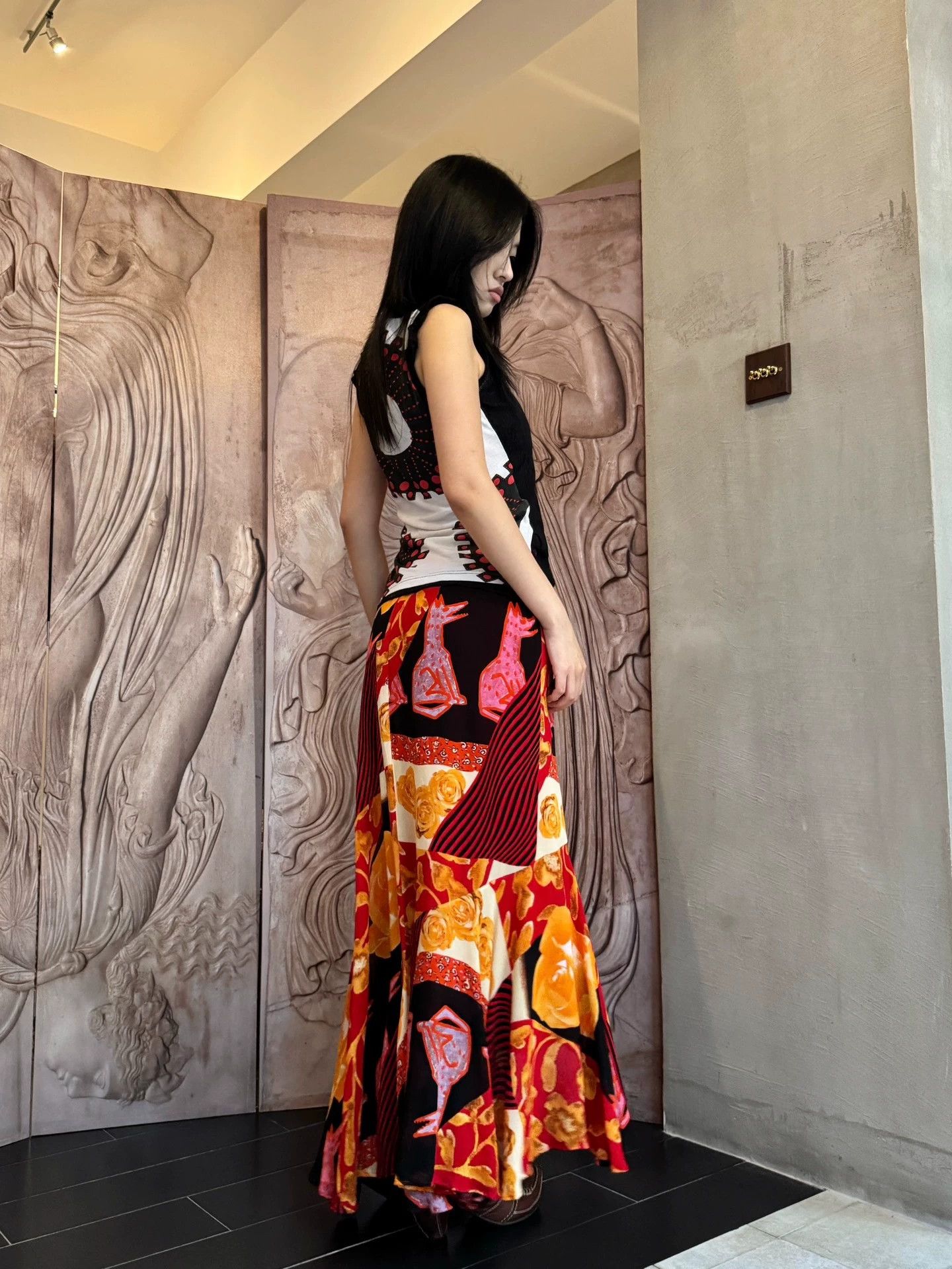 Other French Brand Color - Printed Irregular Hem Silk Skirt Size 26" / US 2 / IT 38 - 7 Thumbnail