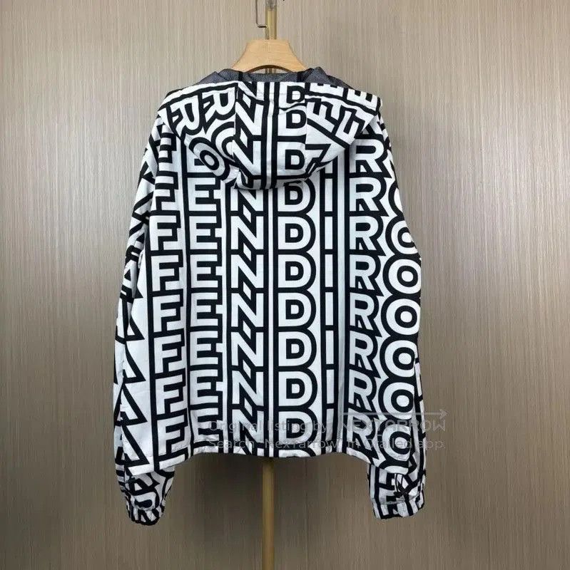 Fendi Fendi Spring Autumn Color Block Jacket . Size XXL / US 16-18 / IT 52-54 - 2 Thumbnail