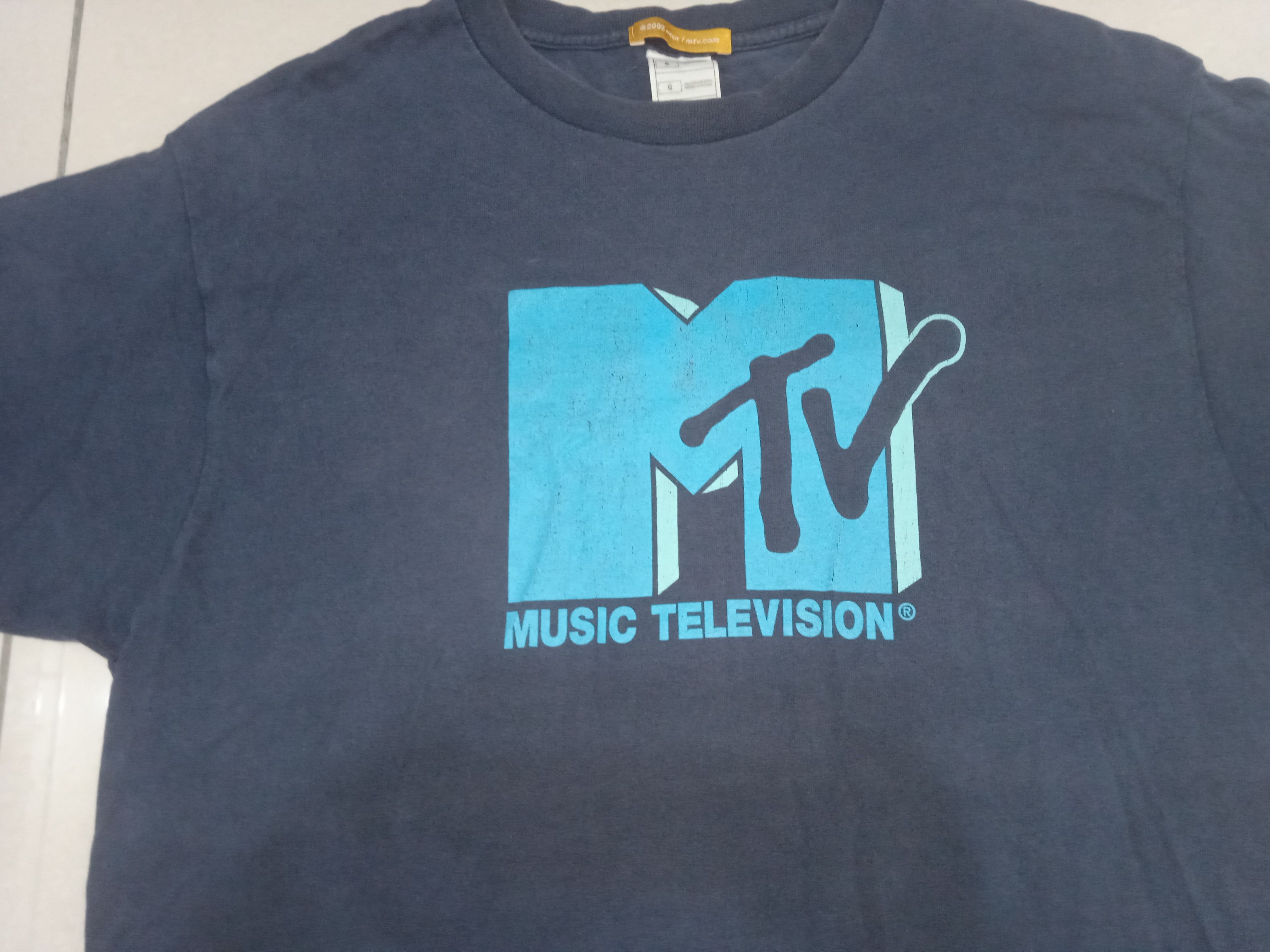 Vintage Vintage 00s MTV 2002 T-Shirt Size US L / EU 52-54 / 3 - 3 Thumbnail