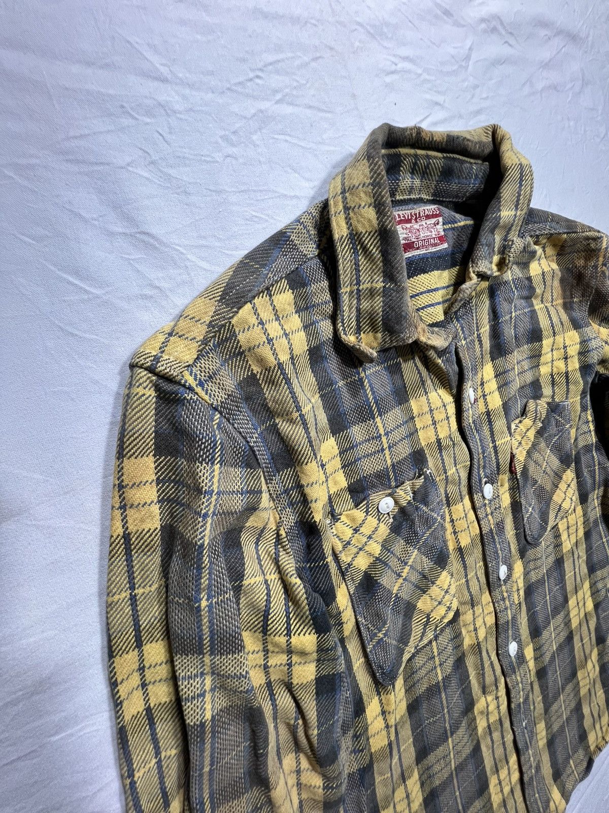 Levi's Levis yellow and black plaid flannel shirt Size US L / EU 52-54 / 3 - 3 Thumbnail
