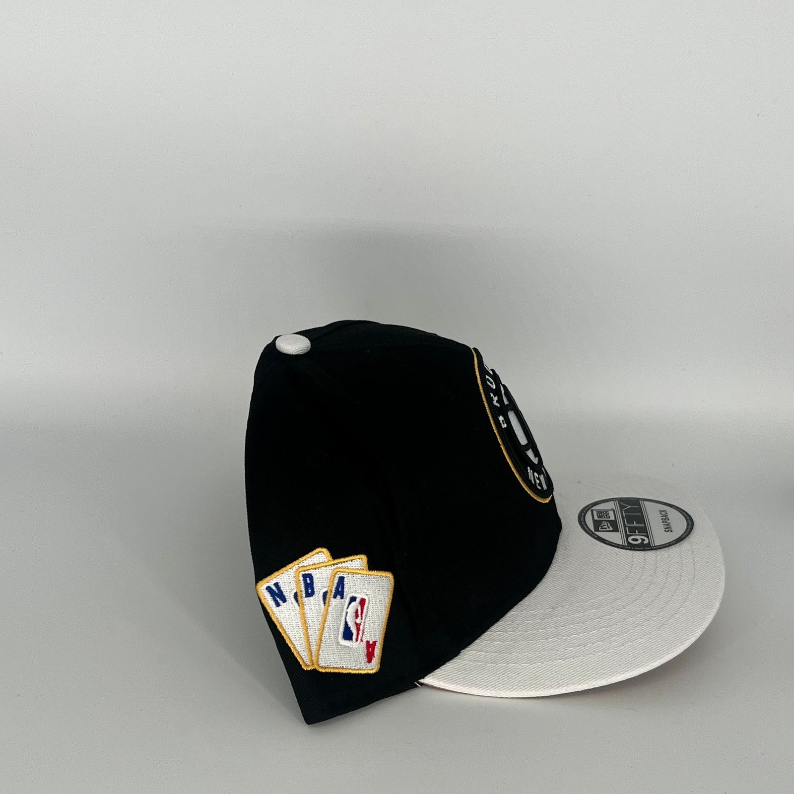 New Era Black White Brooklyn New York NBA Side Patch New Era NBA Size ONE SIZE - 3 Thumbnail
