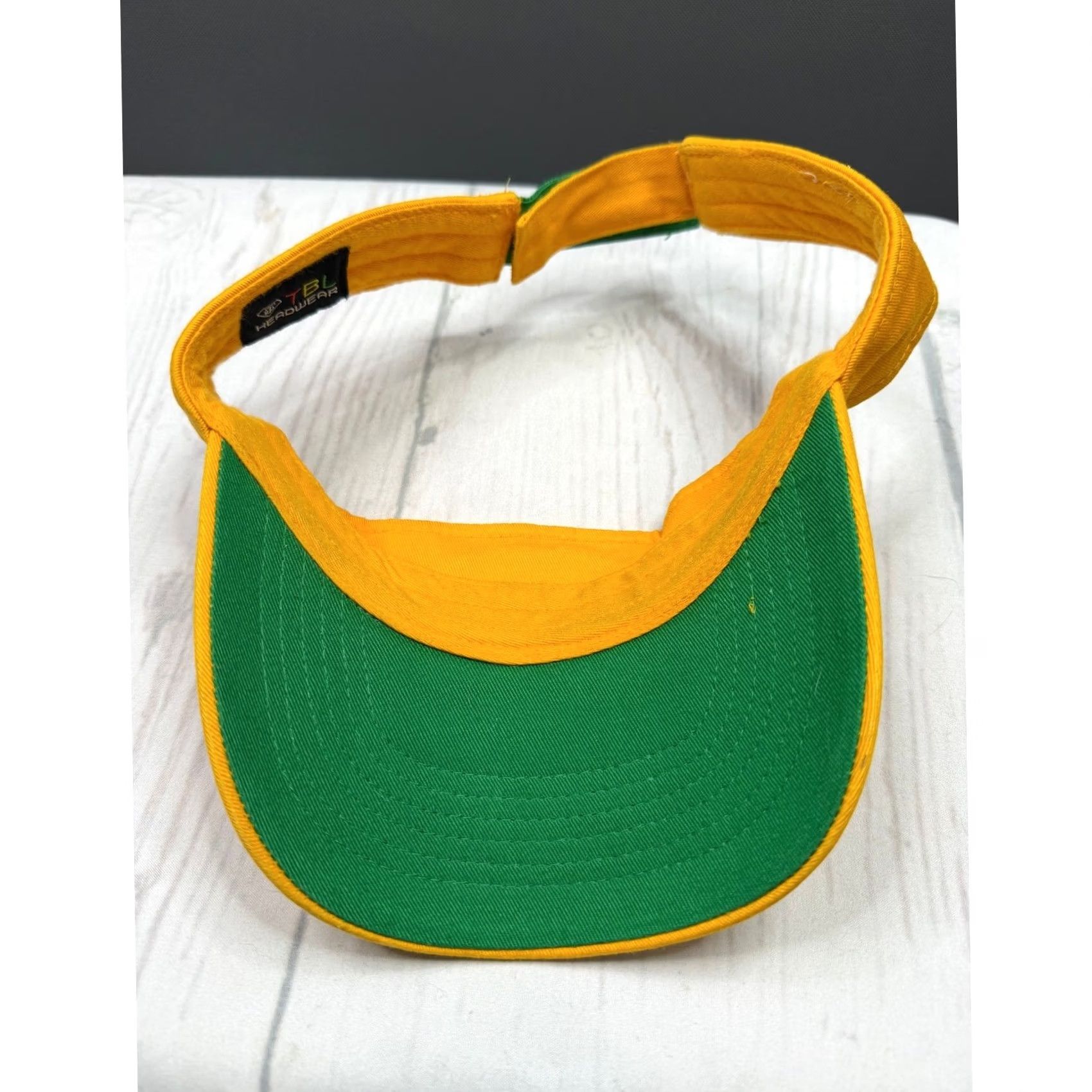 Vintage TBL Headwear Jamaica Sun Visor Unisex Yellow Green Embroidered Adjustable OSFM Size ONE SIZE - 5 Thumbnail