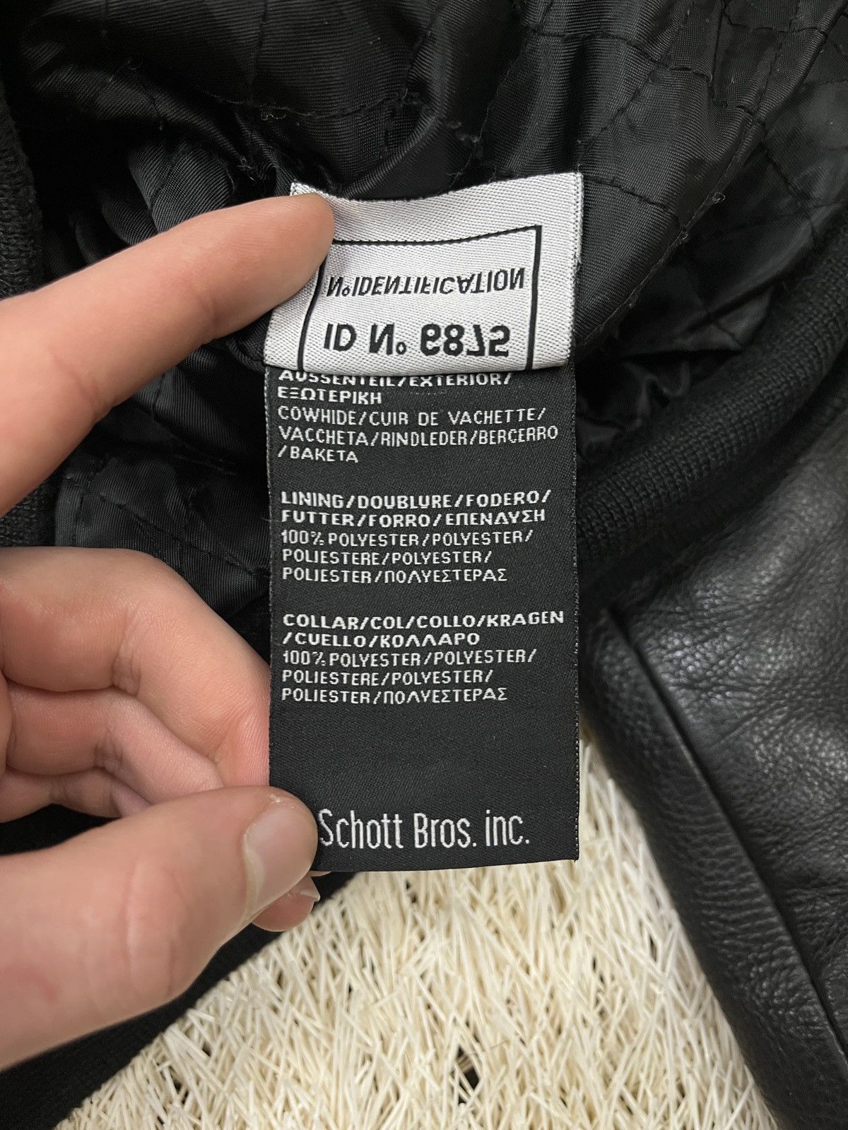 Schott Rare vintage Schott NYC Leather Jacket Cowhide bomber ID6875 Size US XL / EU 56 / 4 - 6 Thumbnail