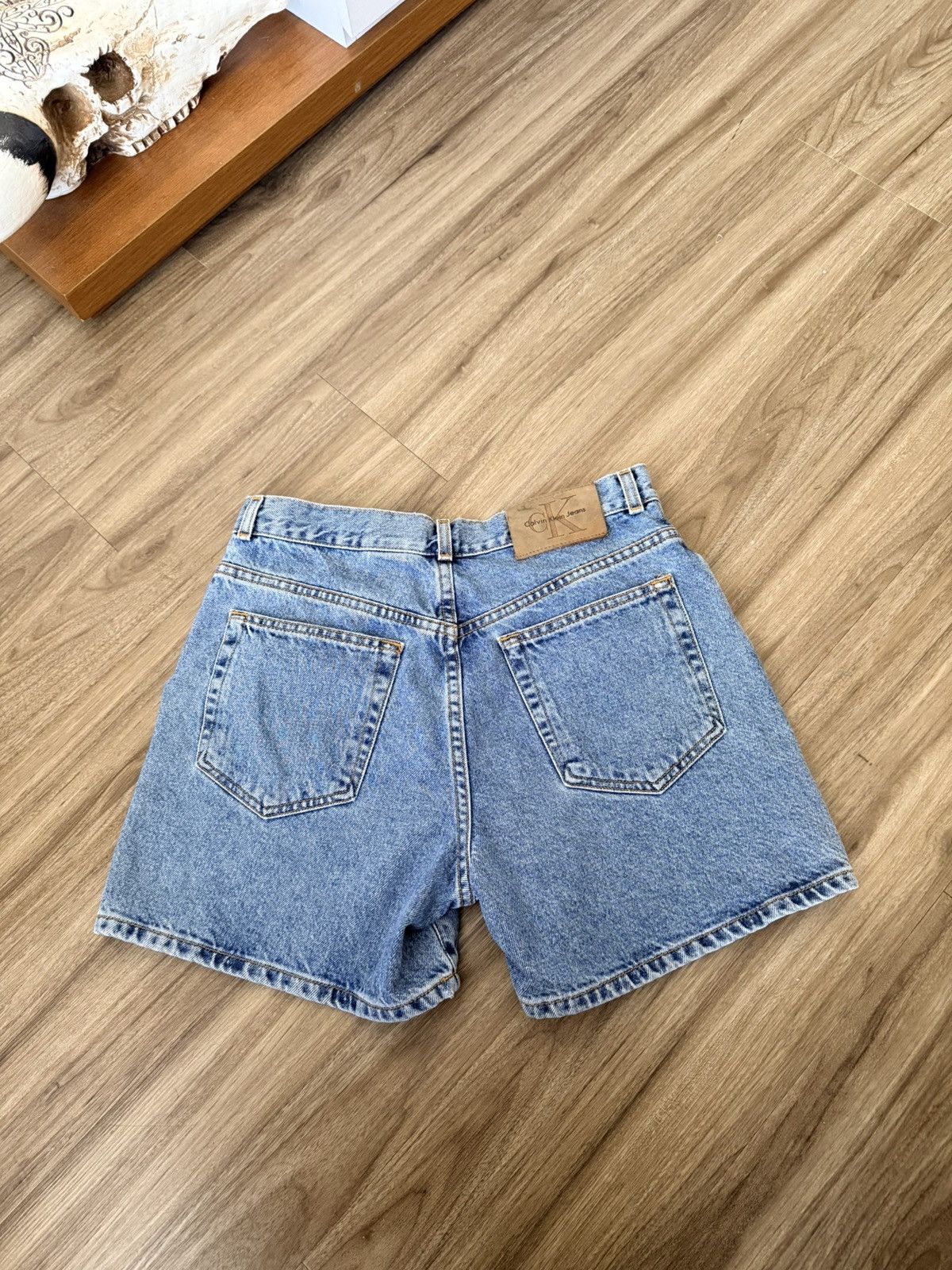 Calvin Klein Vintage 90s Calvin Klein Jean Shorts High Rise Size 11 Size 32" / US 10 / IT 46 - 5 Thumbnail