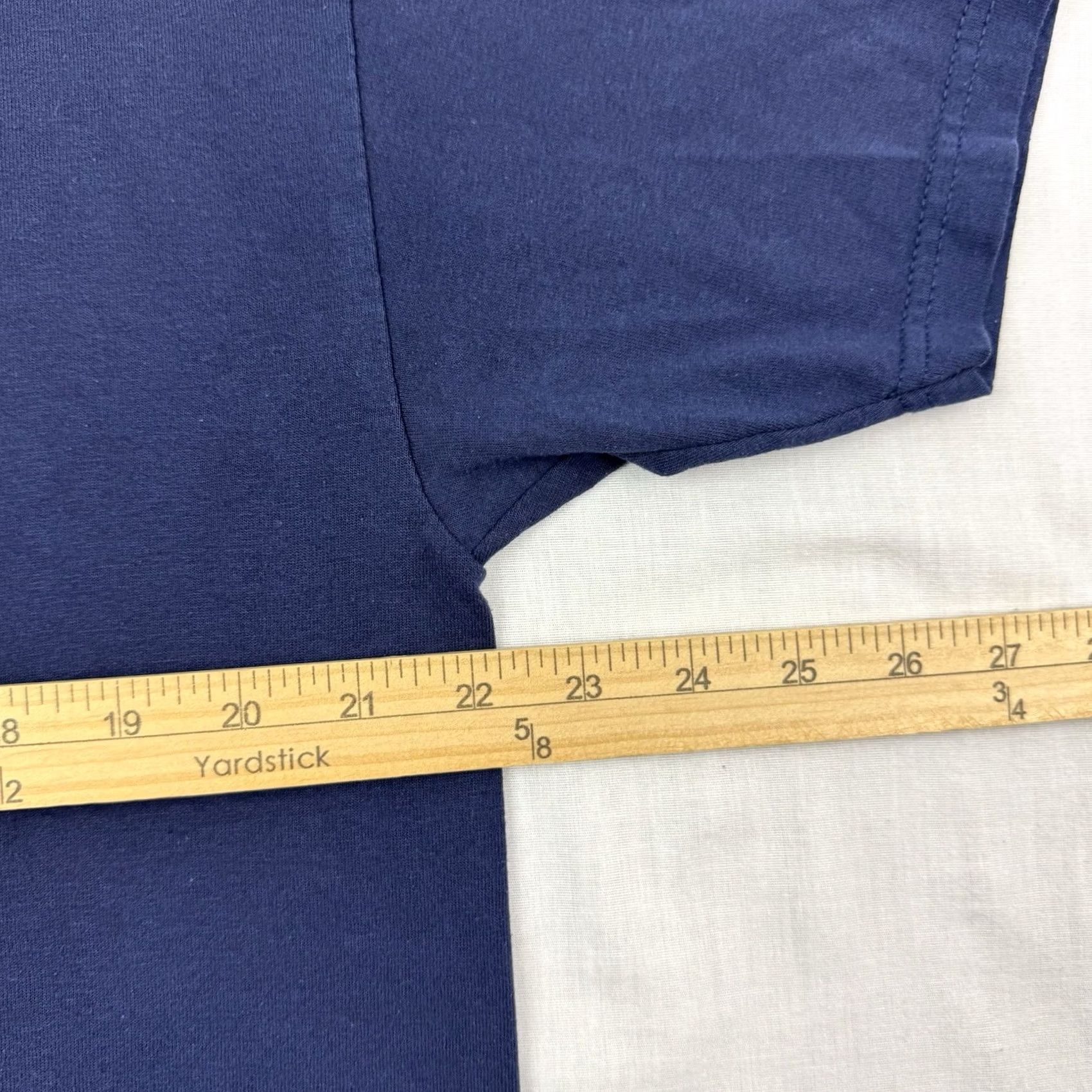 Hanes VINTAGE Hanes T-Shirt Shirt Adults Large Blue Graphic Print Left Handed Funny 90s USA Mens Size US L / EU 52-54 / 3 - 7 Thumbnail