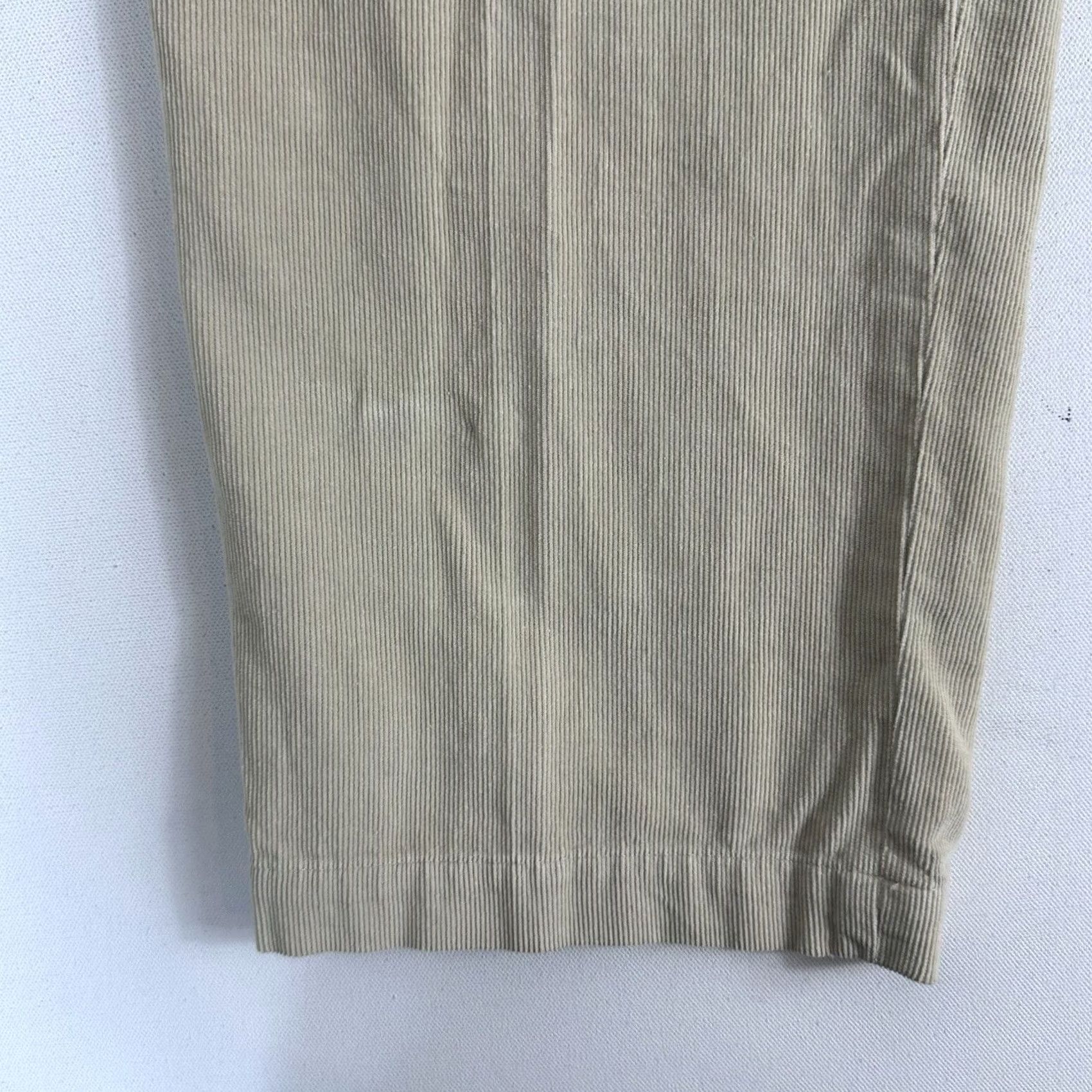 Brooks Brothers Brooks Brothers Country Club Corduroy Chino Pants Mens 40x30 Cotton Classic Fit Beige Straight 5-Pocket Size US 40 / EU 56 - 7 Thumbnail