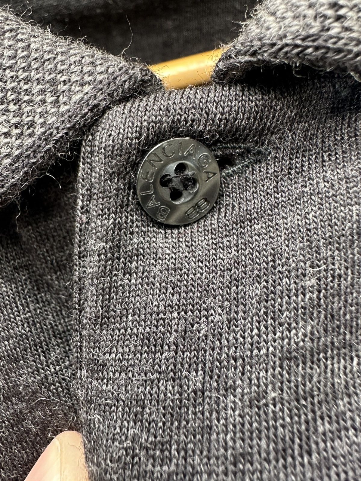Balenciaga Balenciaga Paris 100% Wool Polo Shirt Made in Italy Size US S / EU 44-46 / 1 - 4 Thumbnail